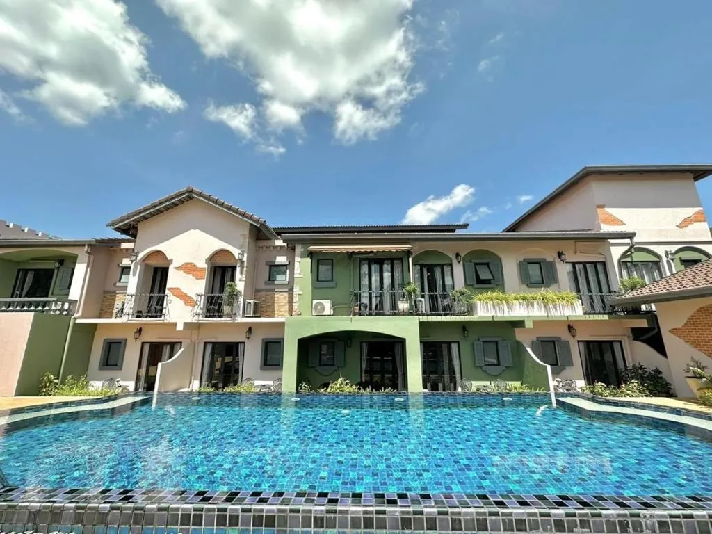 Hotel Toscana Trat