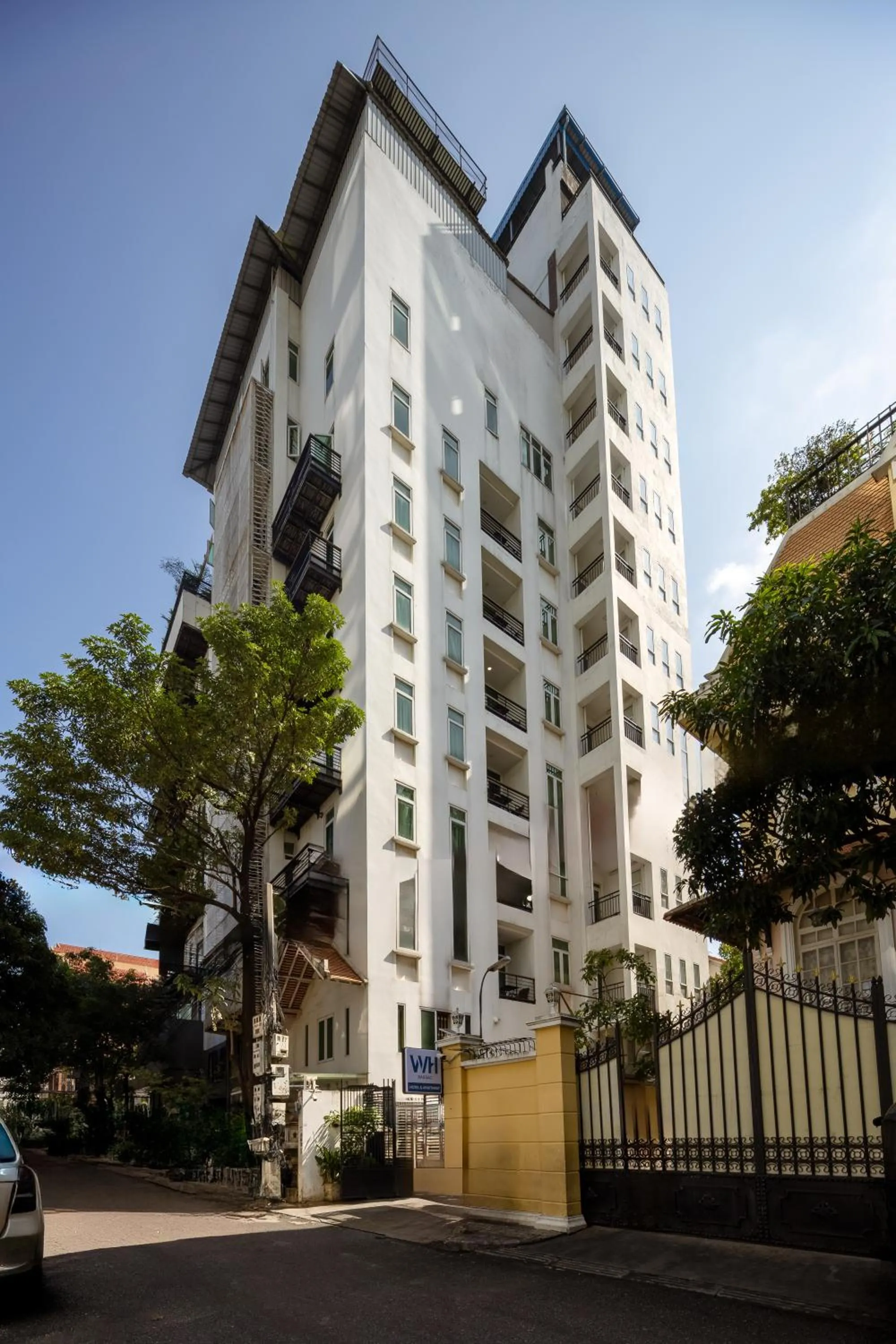 Property building in WH Bassac Residence