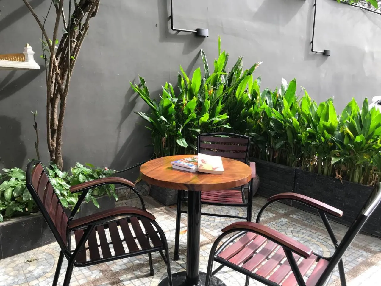 Property building in WH Bassac Residence