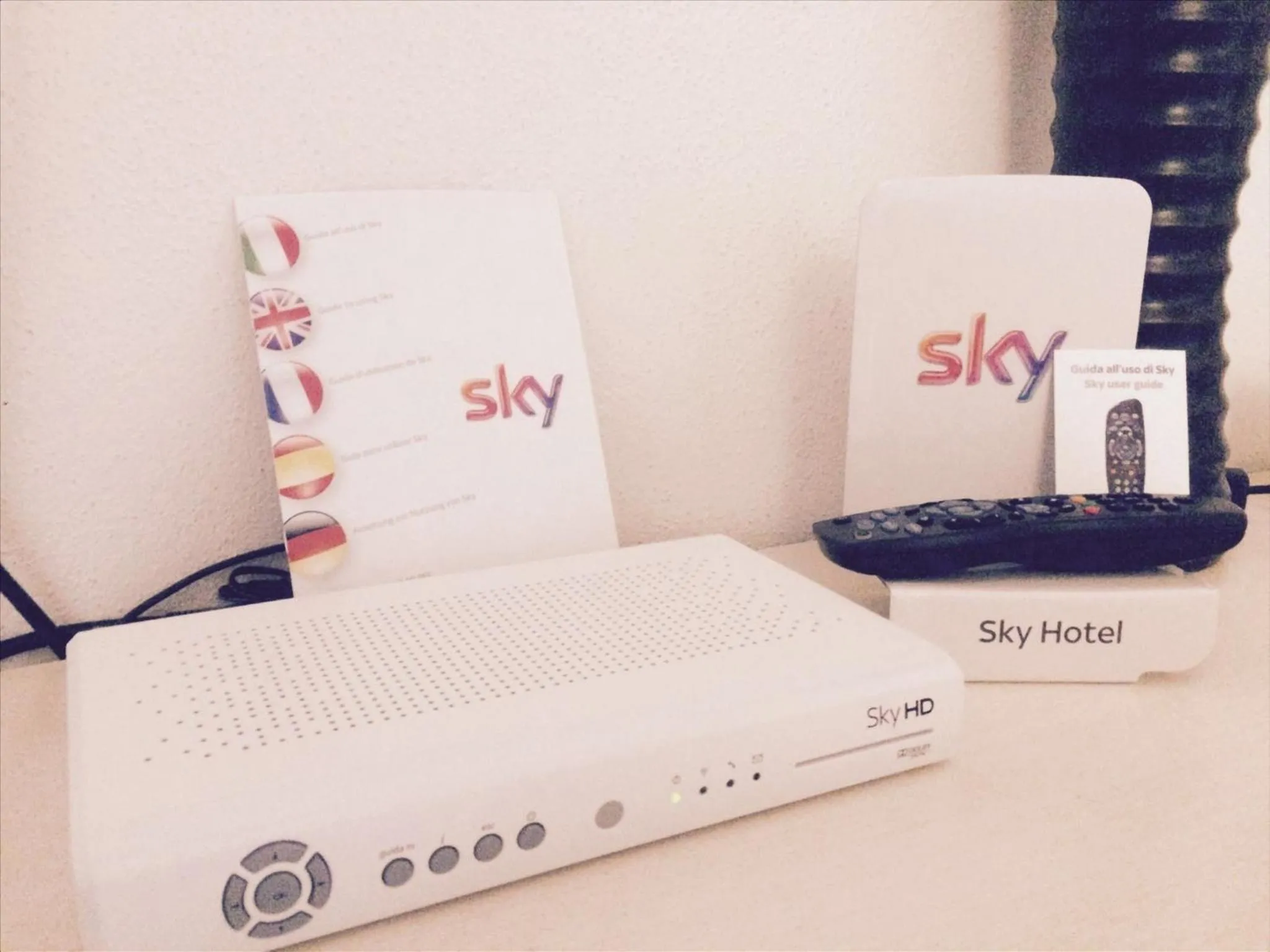 TV and multimedia in Caveoso Hotel