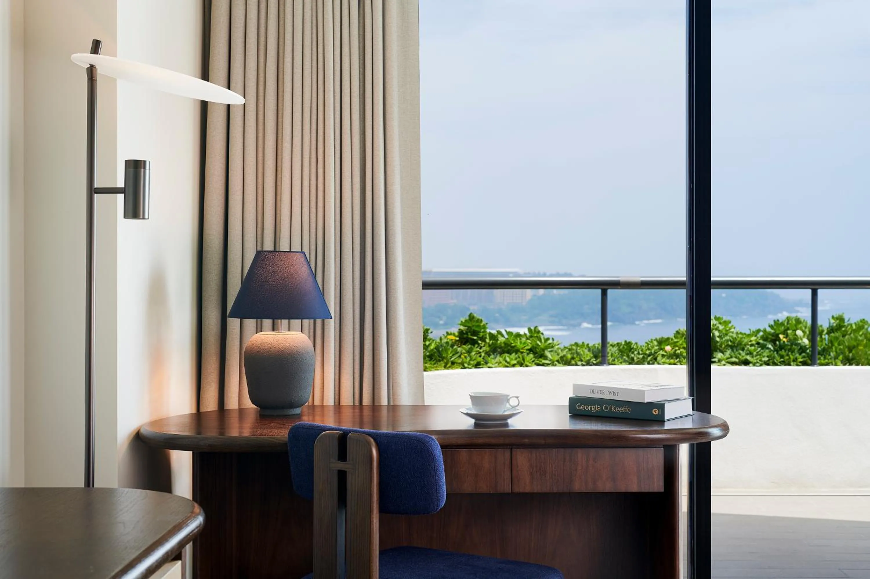 Seating area in Parnas Hotel Jeju