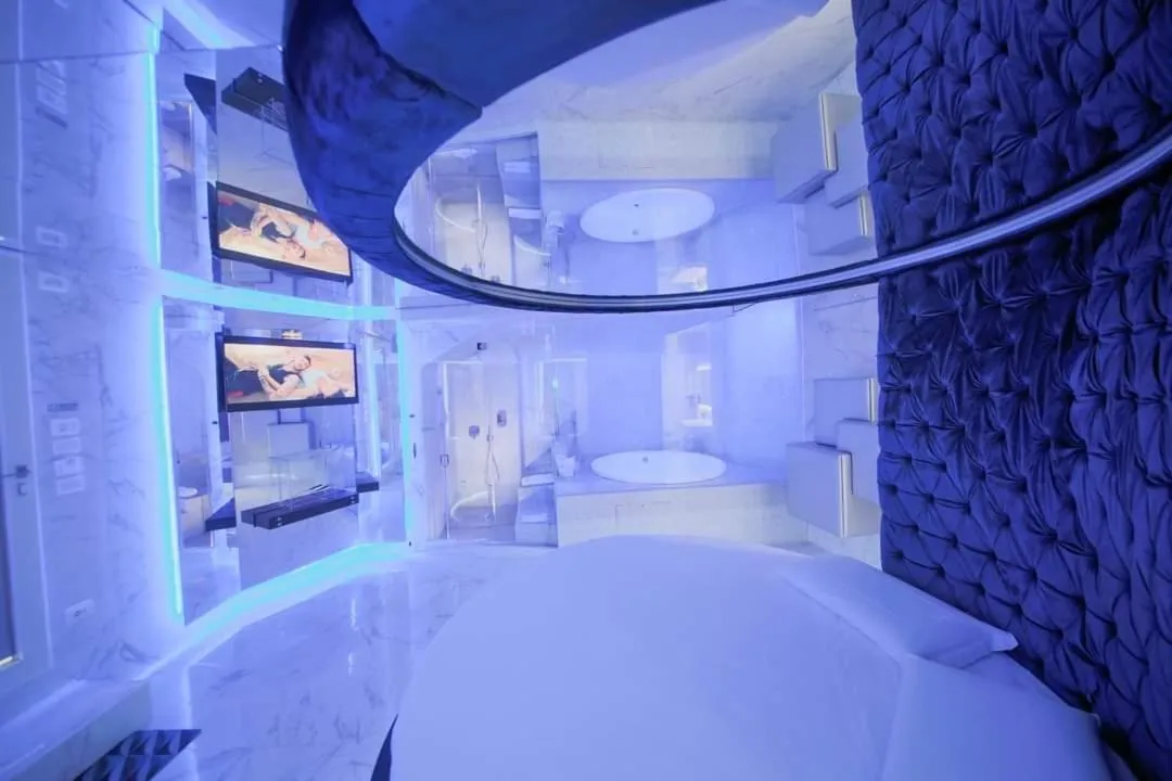 Bed in Cleros Sky Lounge