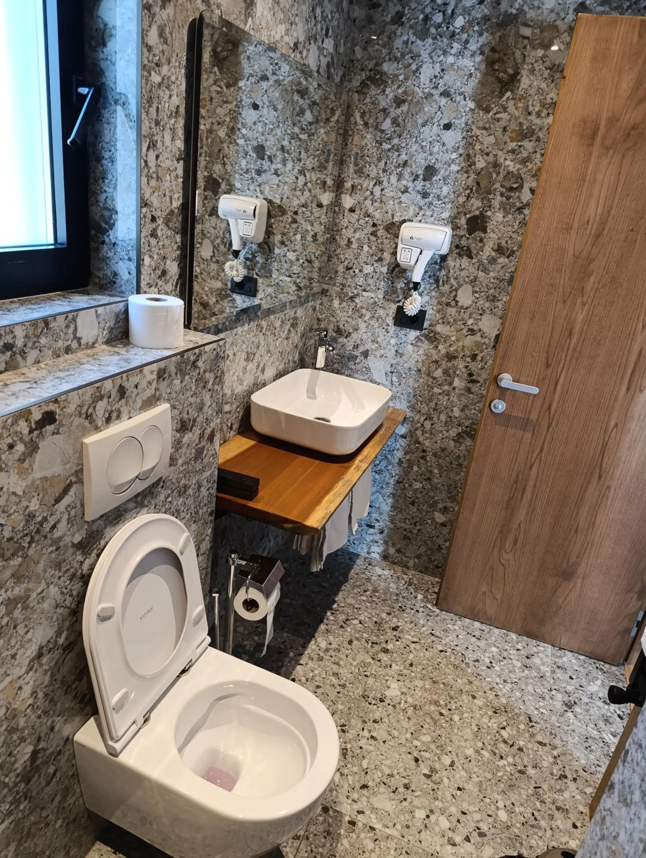 Toilet in Toka Hotel Restaurant