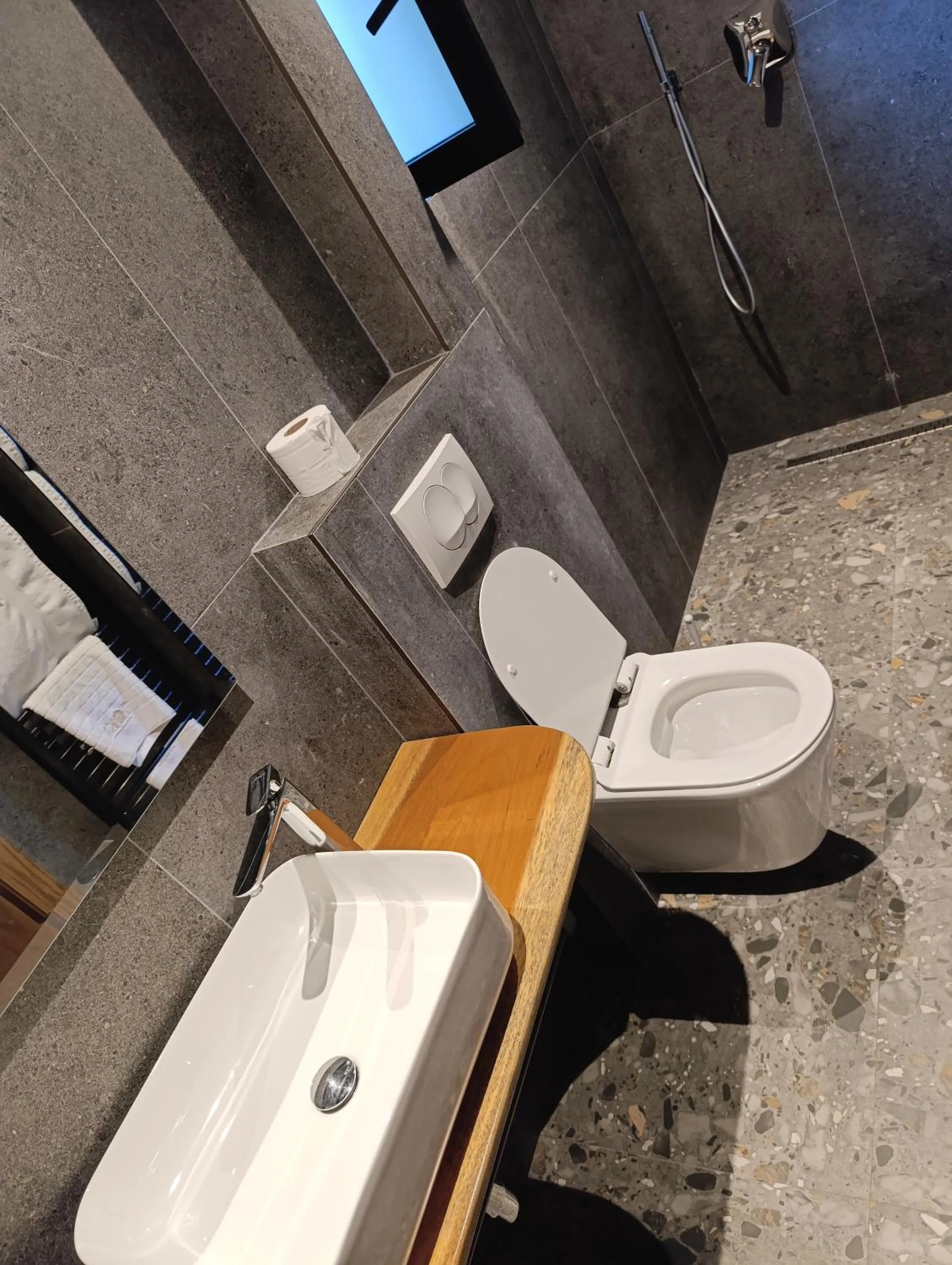 Toilet in Toka Hotel Restaurant