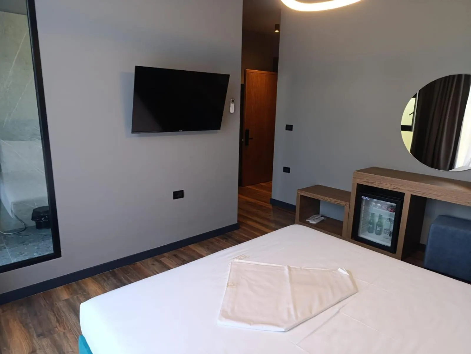 Photo of the whole room, Bed in Toka Hotel Restaurant