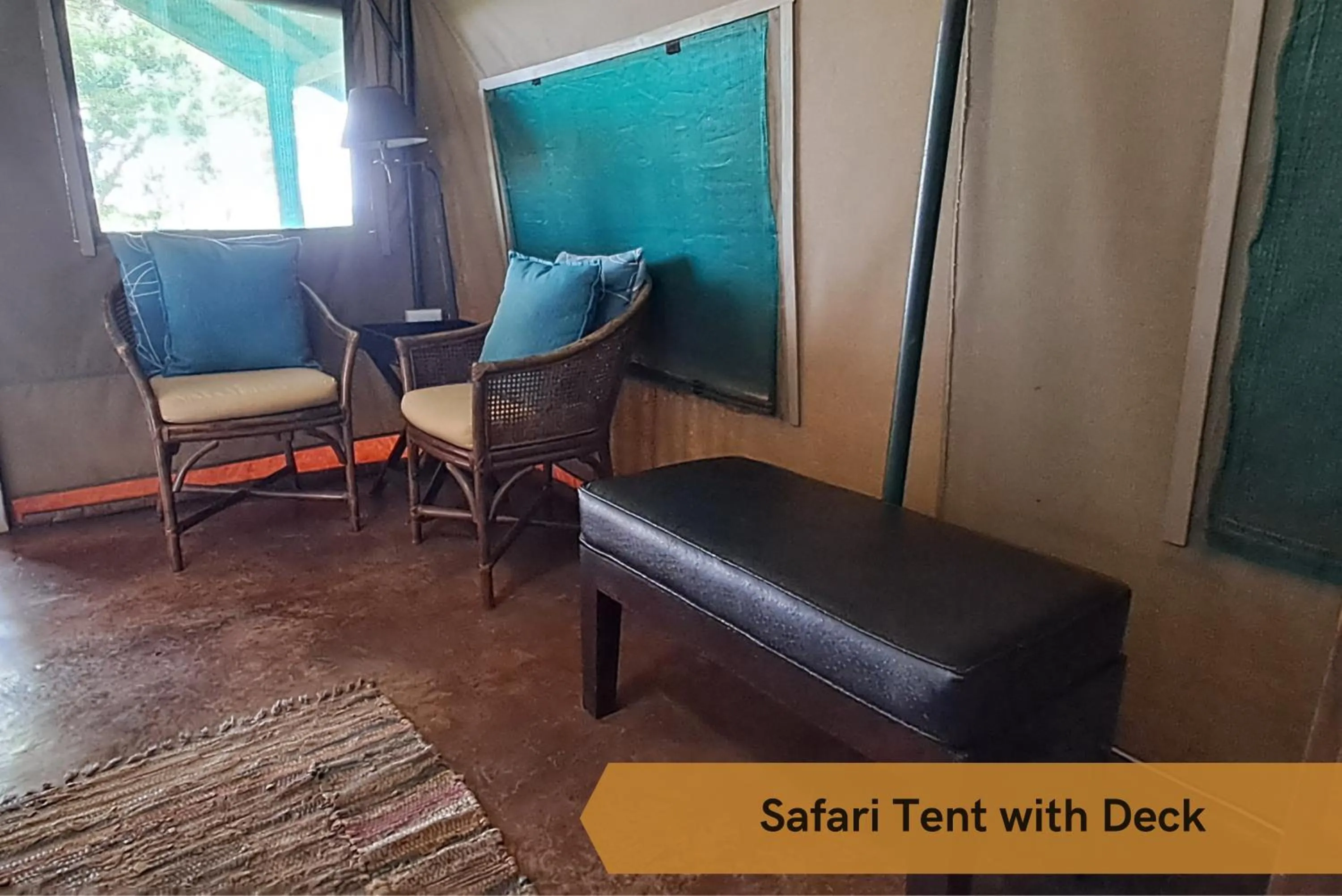 Seating area in Crocodile Bridge Safari Lodge