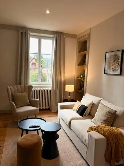 Seating area in La suite