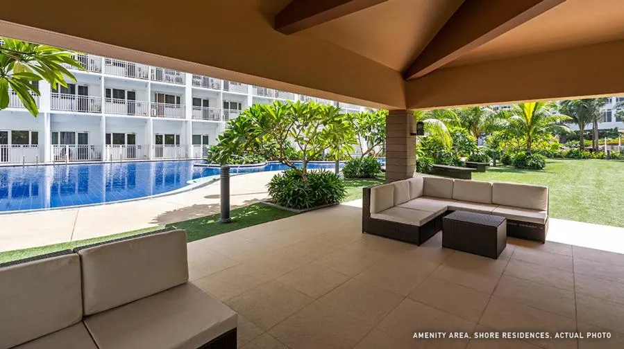 Garden in Shore Residences Mall of Asia Pool View 200mbps Free Wi-Fi