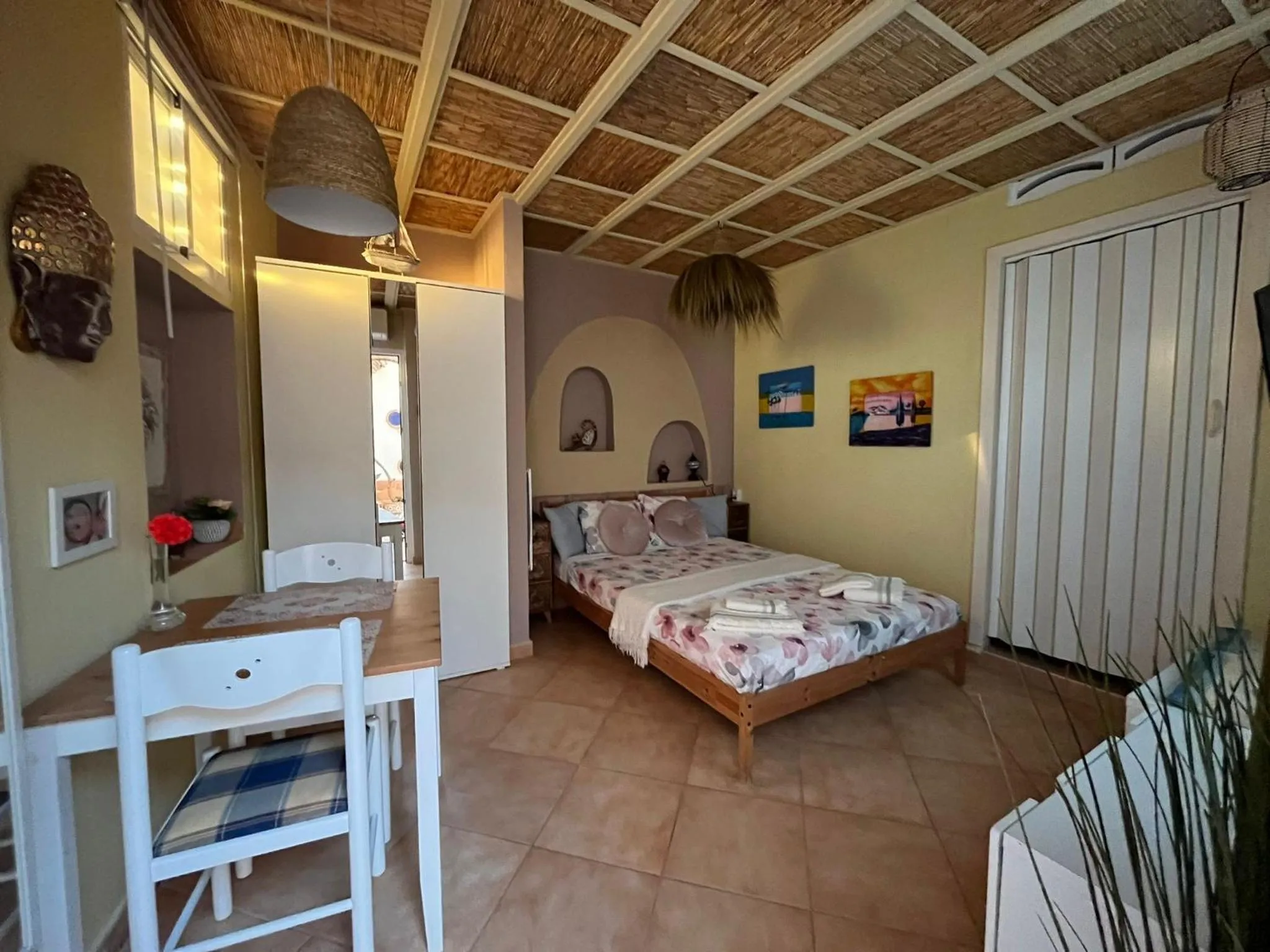 Photo of the whole room, Bed in Casa Hermosa