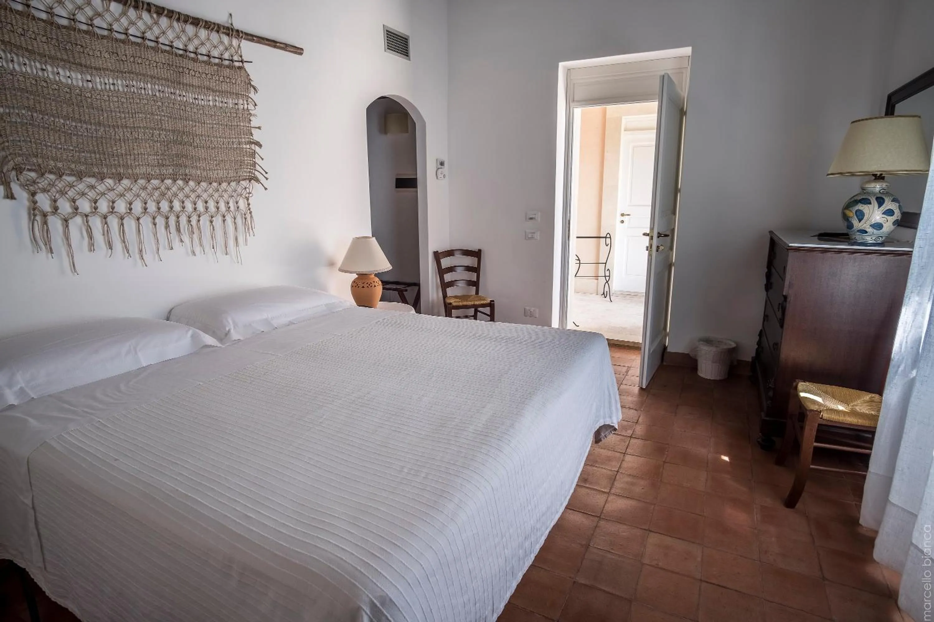 Photo of the whole room, Bed in Masseria Degli Ulivi - Noto