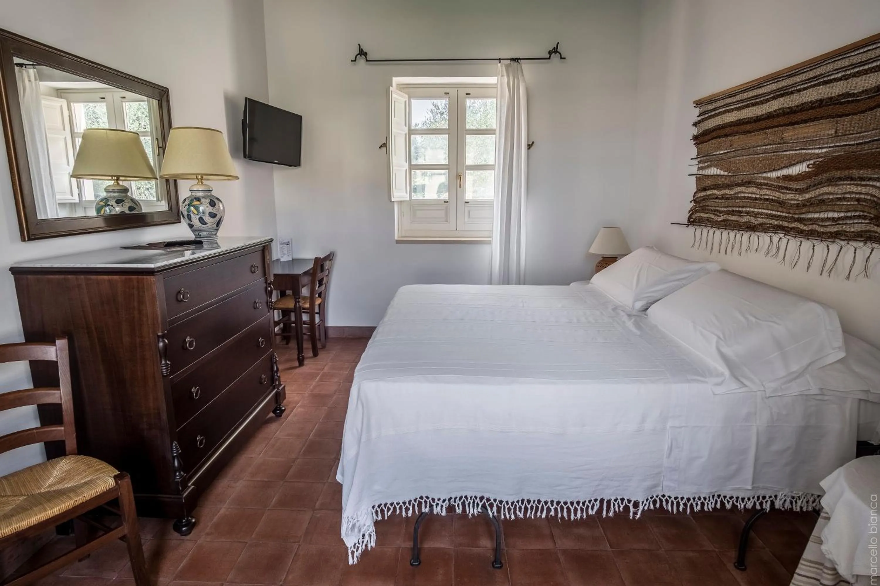 Photo of the whole room, Bed in Masseria Degli Ulivi - Noto