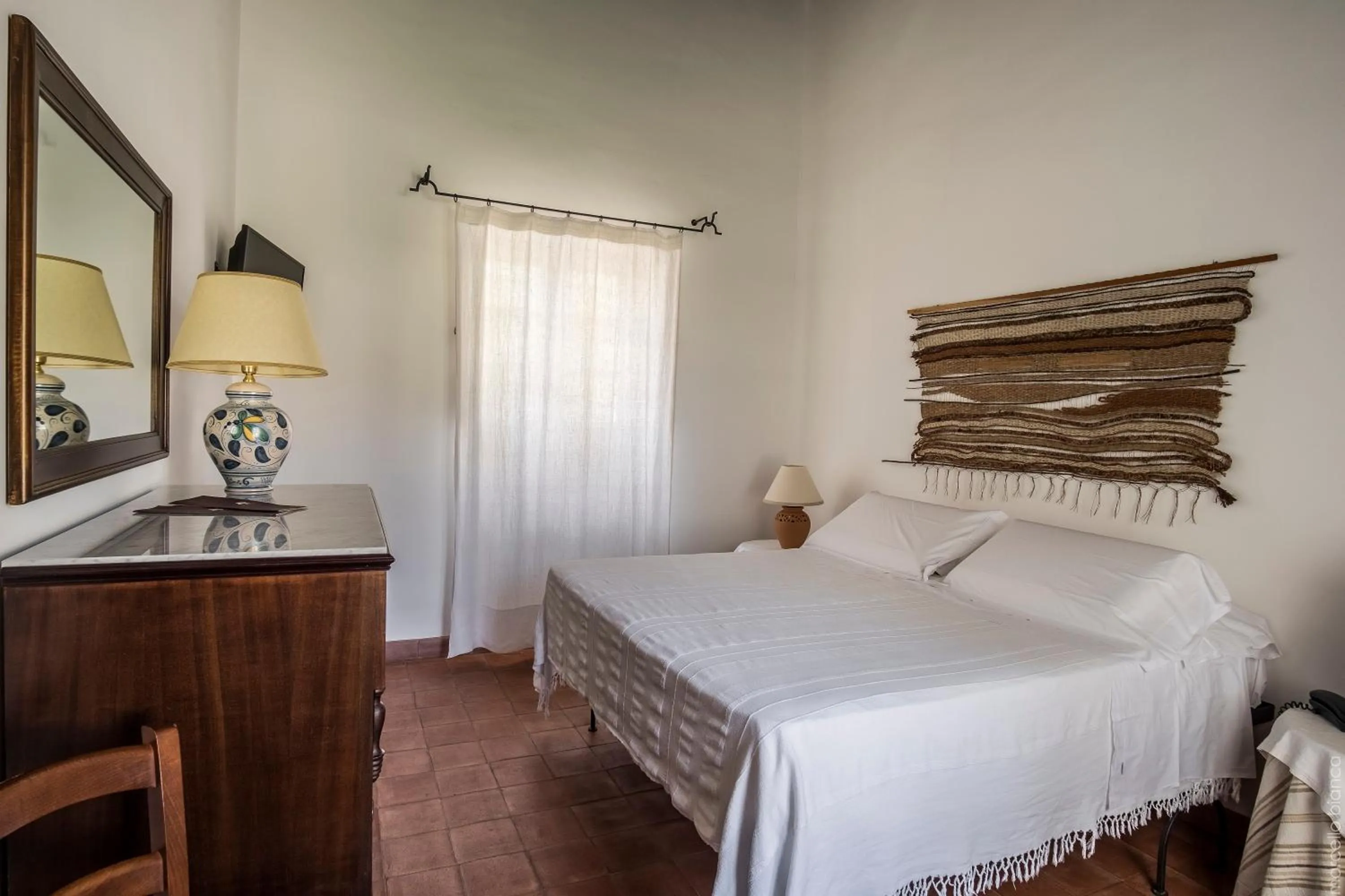 Photo of the whole room, Bed in Masseria Degli Ulivi - Noto