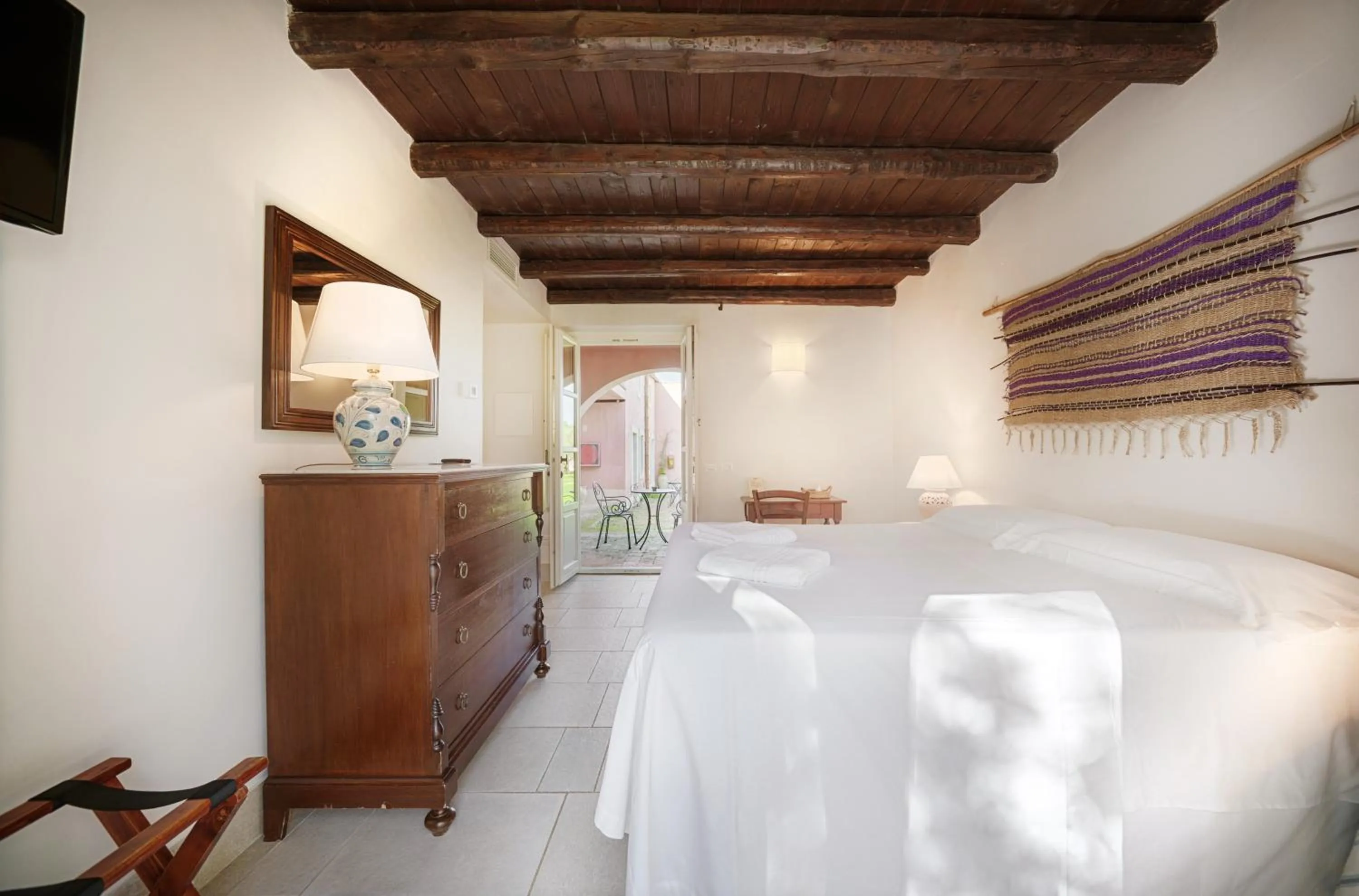 Photo of the whole room, Bed in Masseria Degli Ulivi - Noto