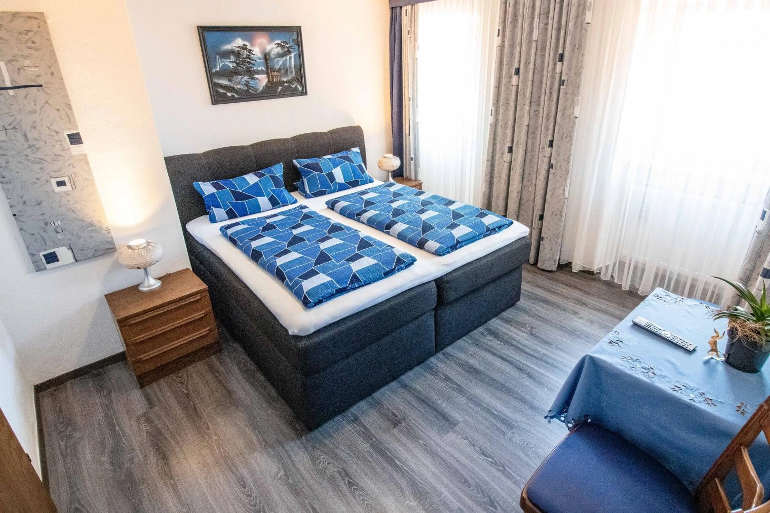 Photo of the whole room, Bed in Gasthaus Tannenhof