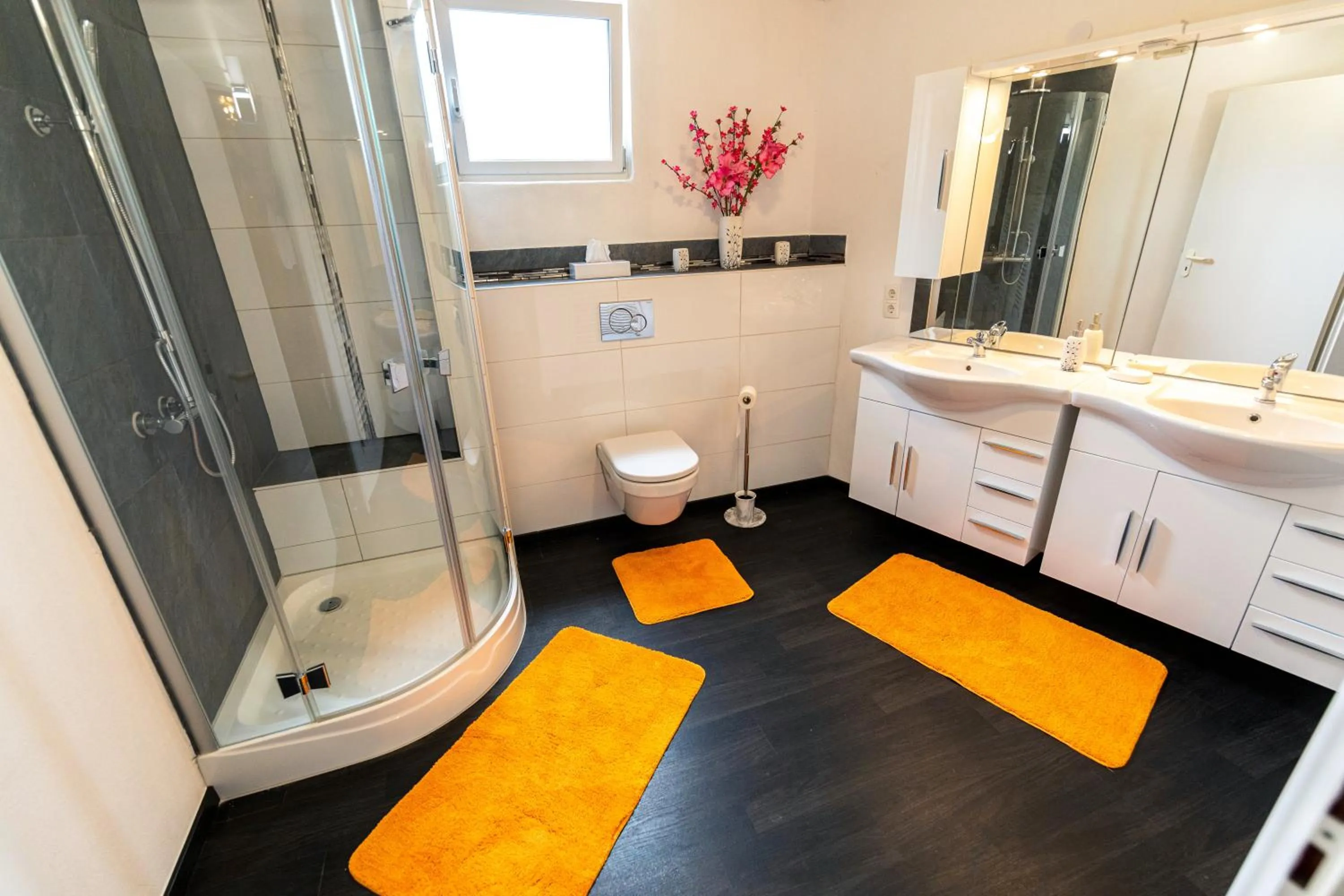 Shower in Gasthaus Tannenhof