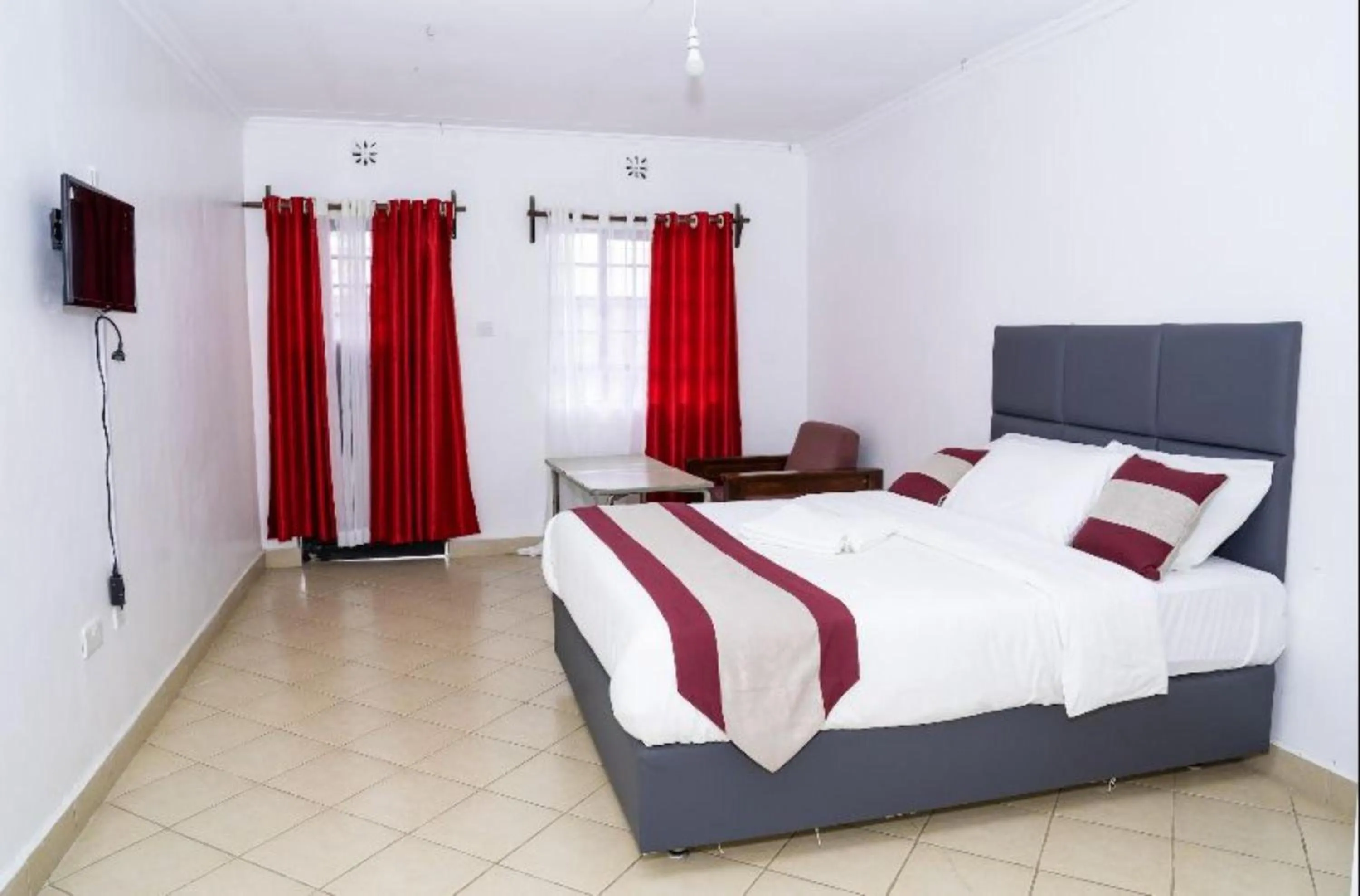 Bed in Olsupat Lodge