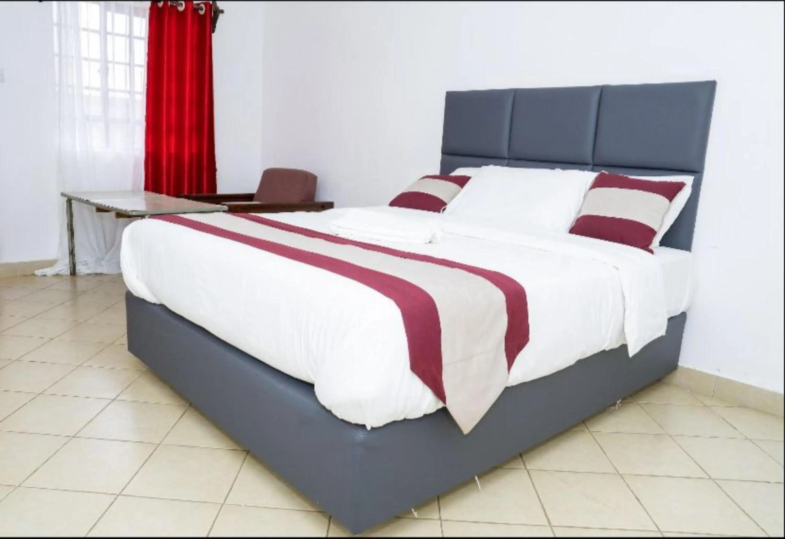 Bed in Olsupat Lodge