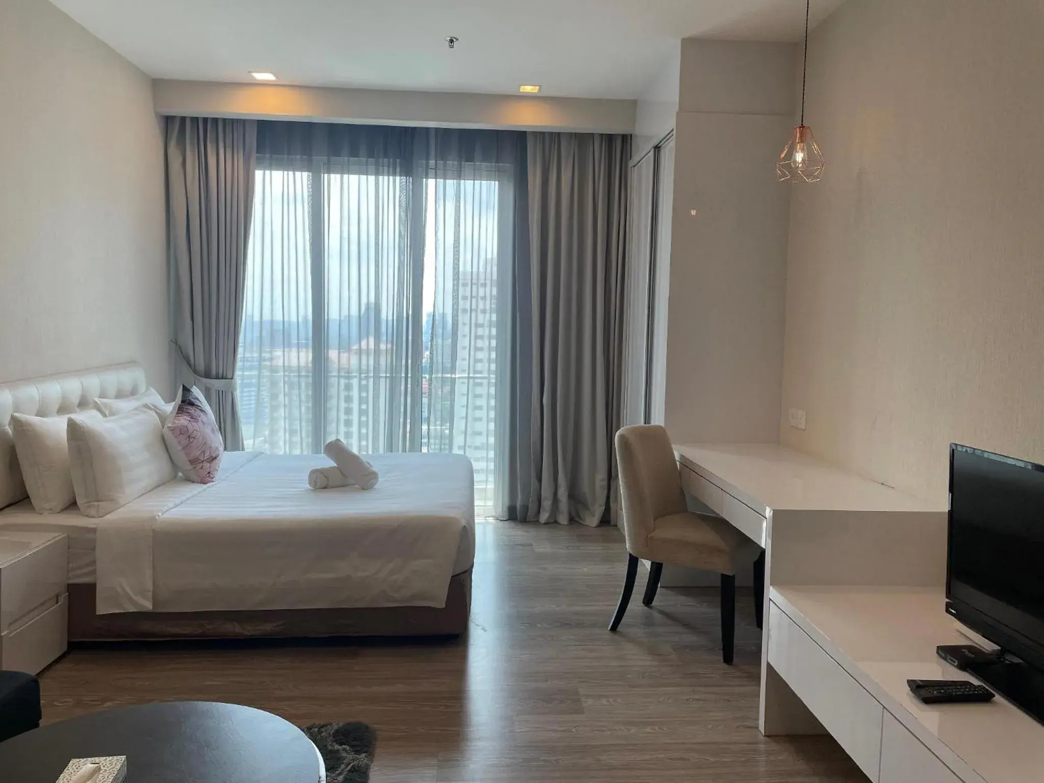 Studio with Balcony - single occupancy in Oneiro One Bukit Ceylon Studio with Balcony - single occupancy in Oneiro One Bukit Ceylon