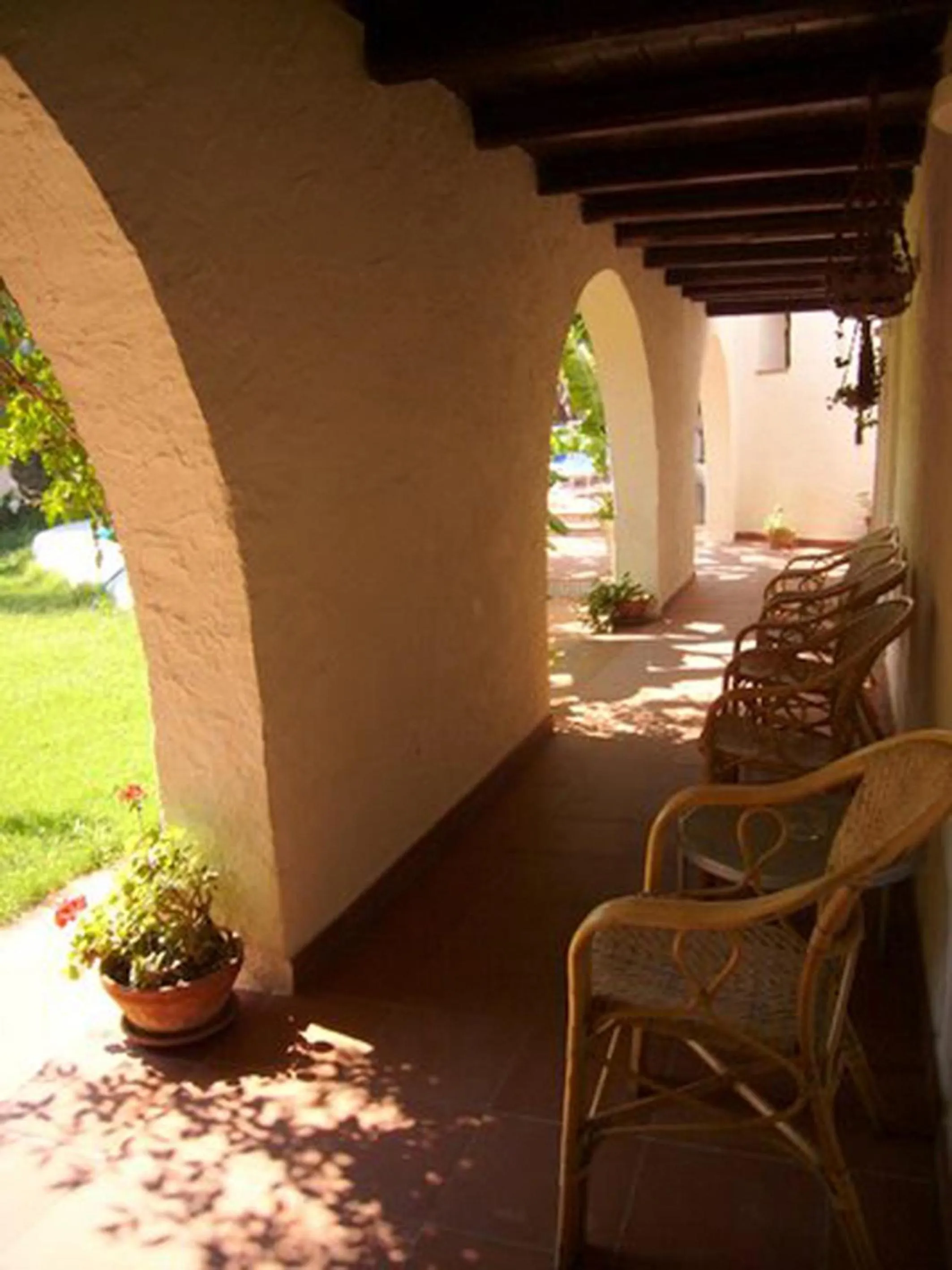 Inner courtyard view in Hotel Villa Mediterranea