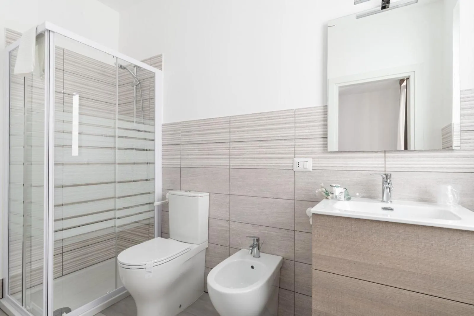 Bathroom in Affittacamere L'Eolie