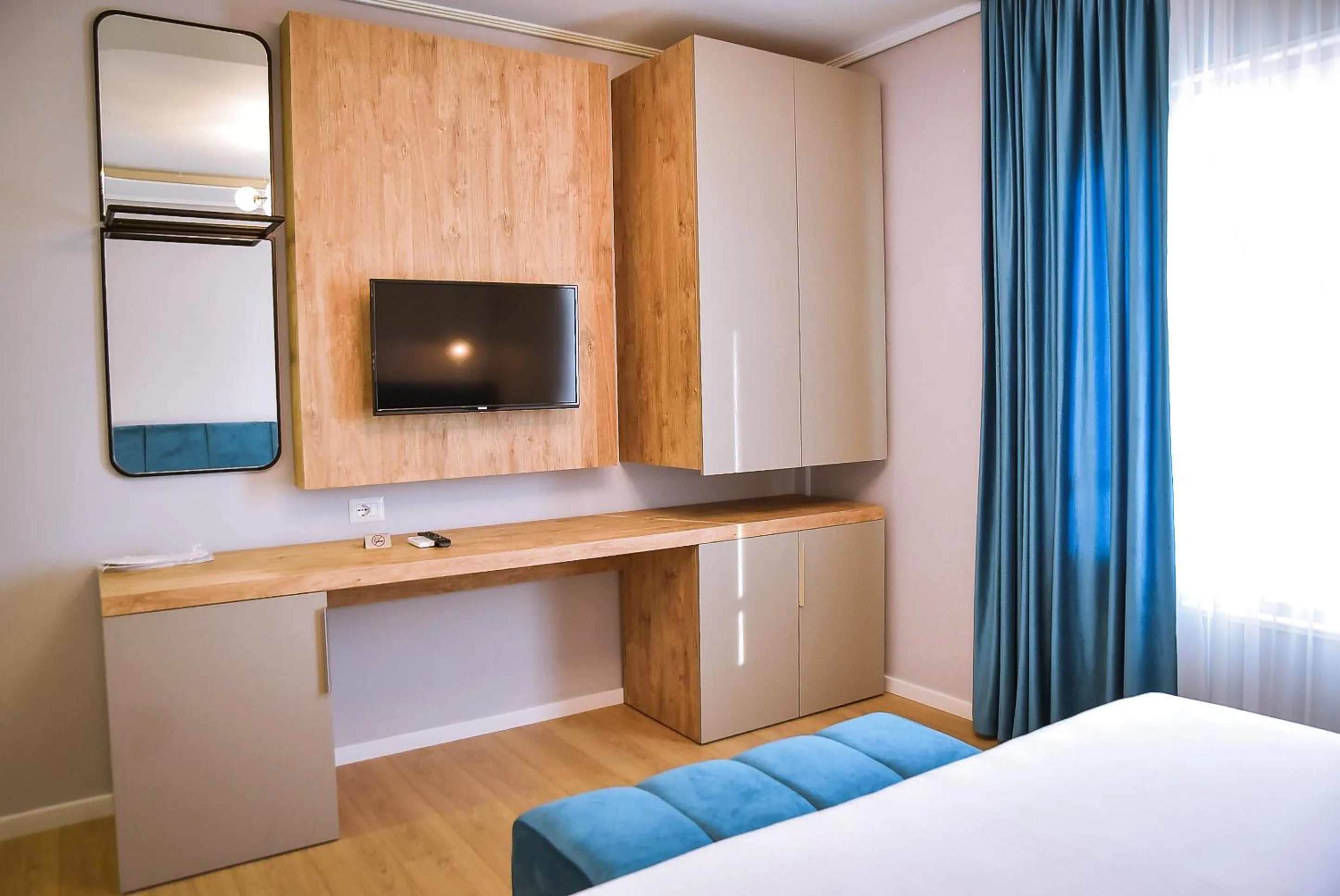 Photo of the whole room, Bed in Hotel Jurgen