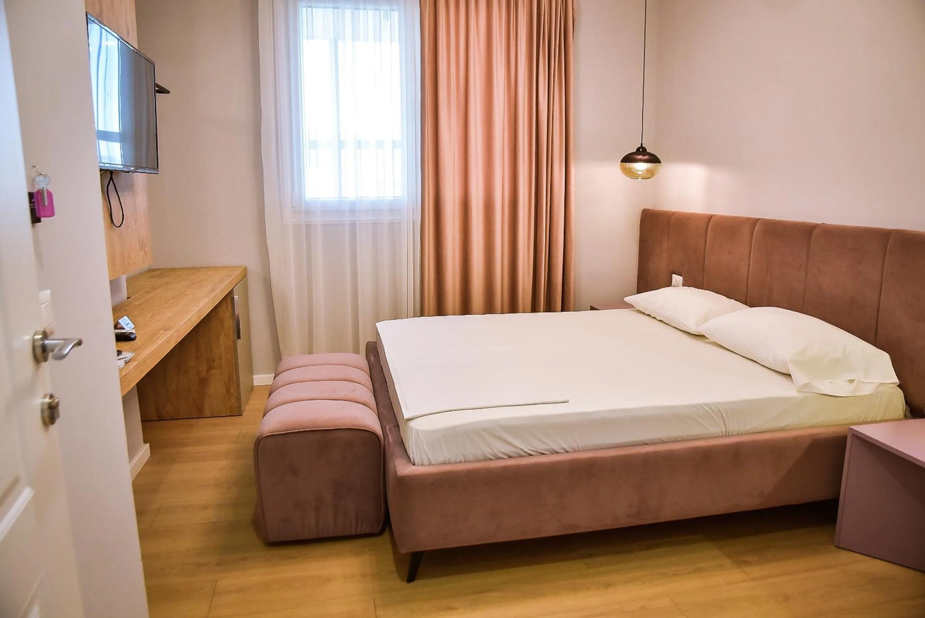 Photo of the whole room, Bed in Hotel Jurgen