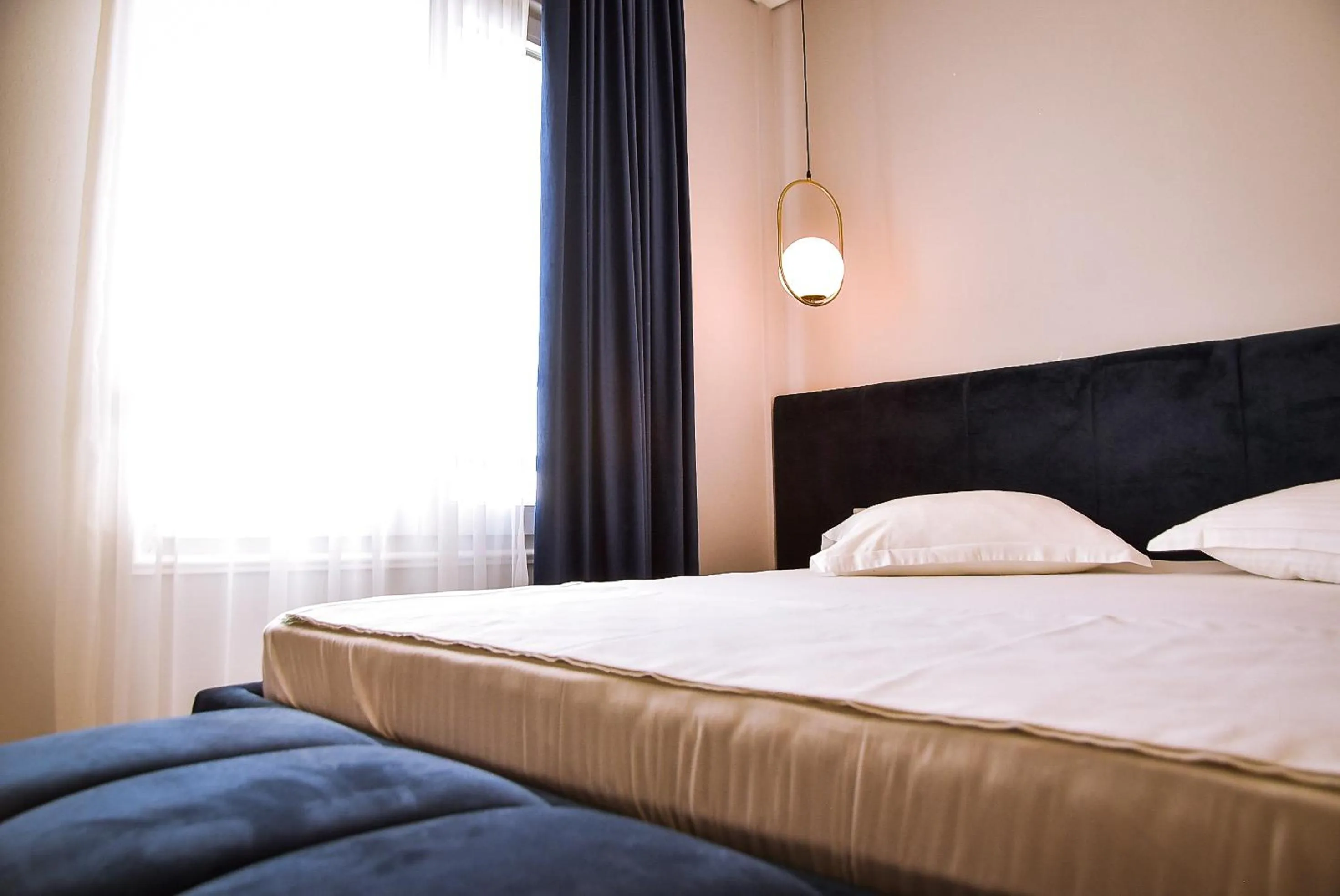 Photo of the whole room, Bed in Hotel Jurgen