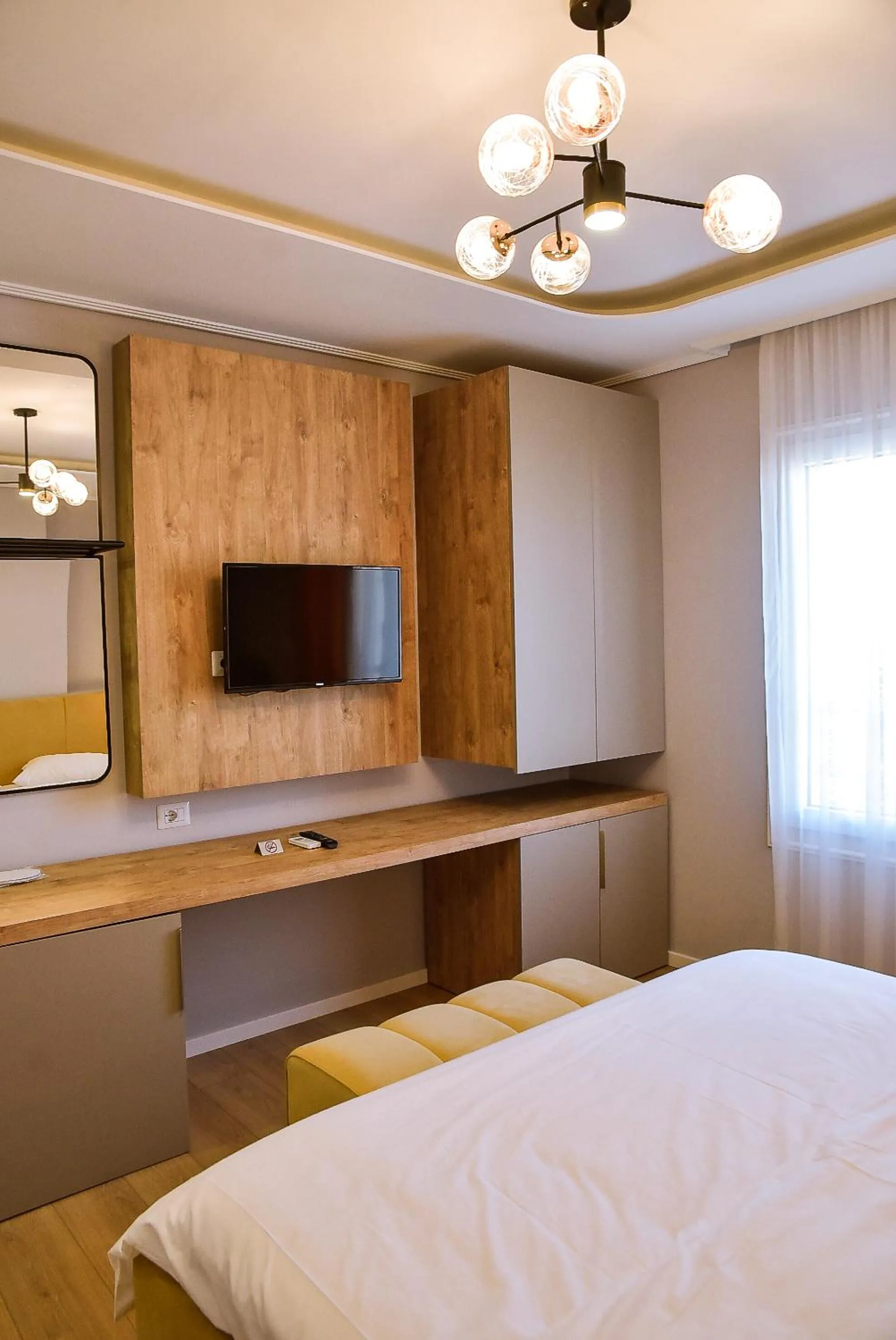 Photo of the whole room, Bed in Hotel Jurgen