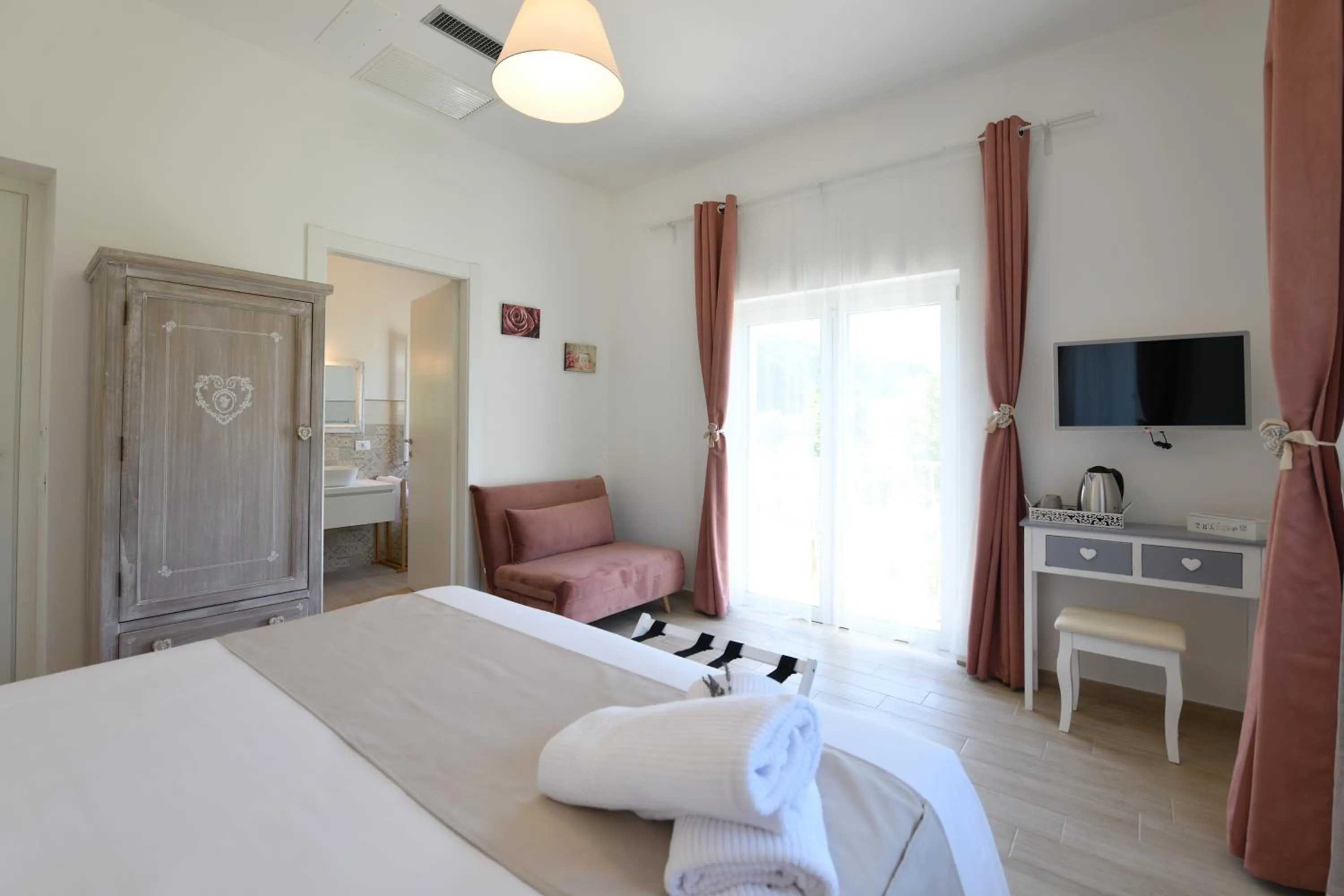 Bed in il Lago di Nemi