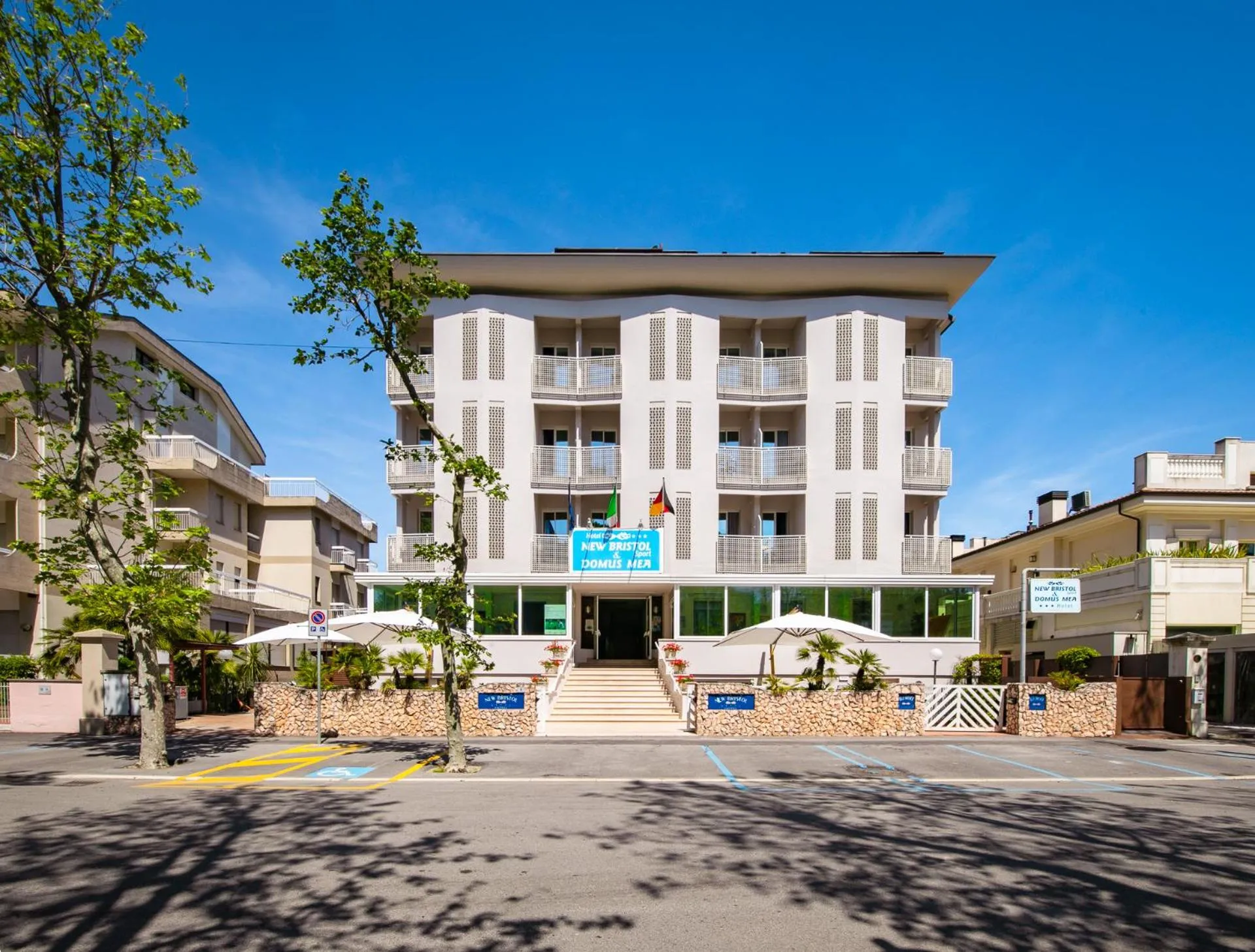 Property building in New Bristol Sport Hotel