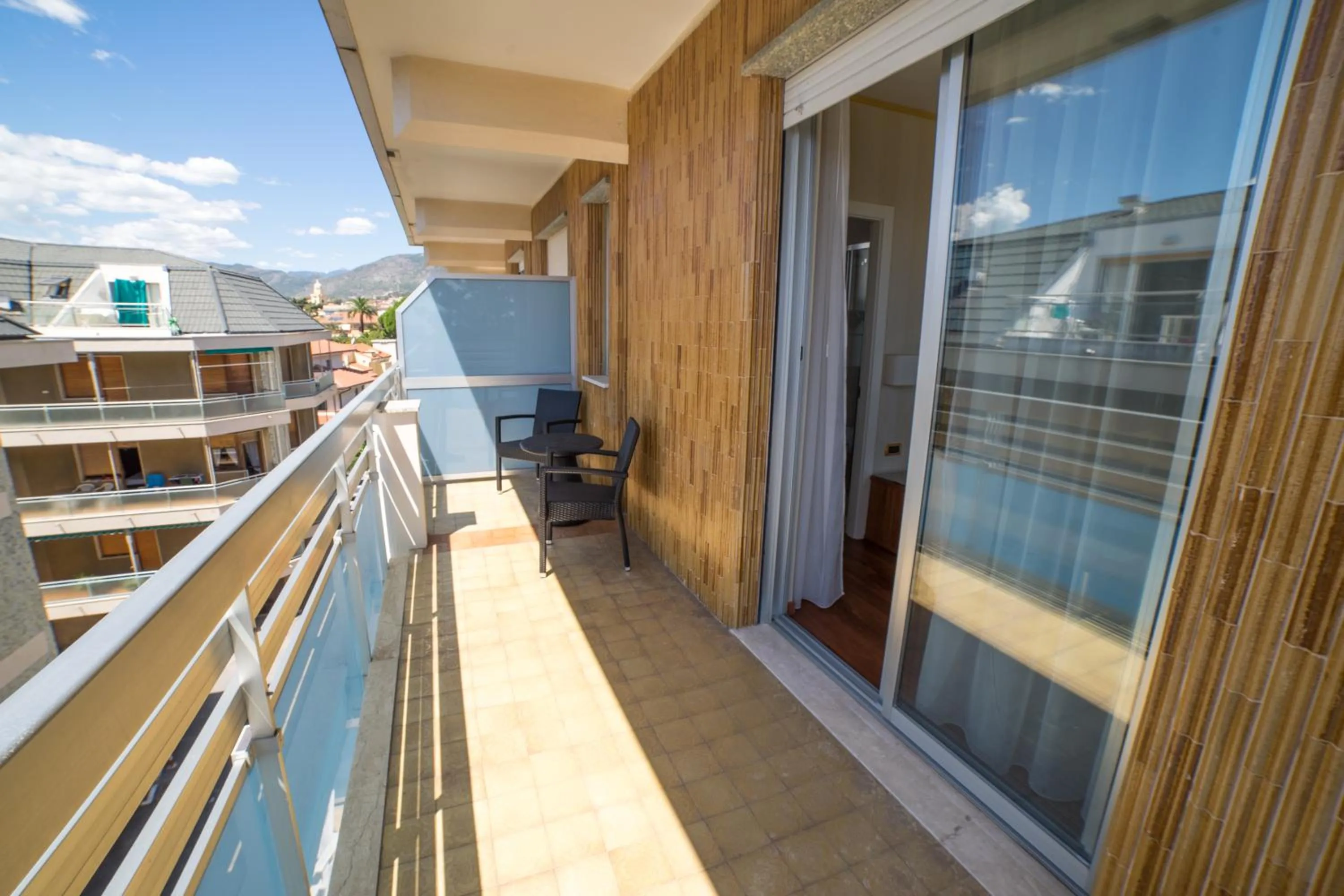 Classic Double or Twin Room with Hill View - single occupancy in Hotel Garden Lido