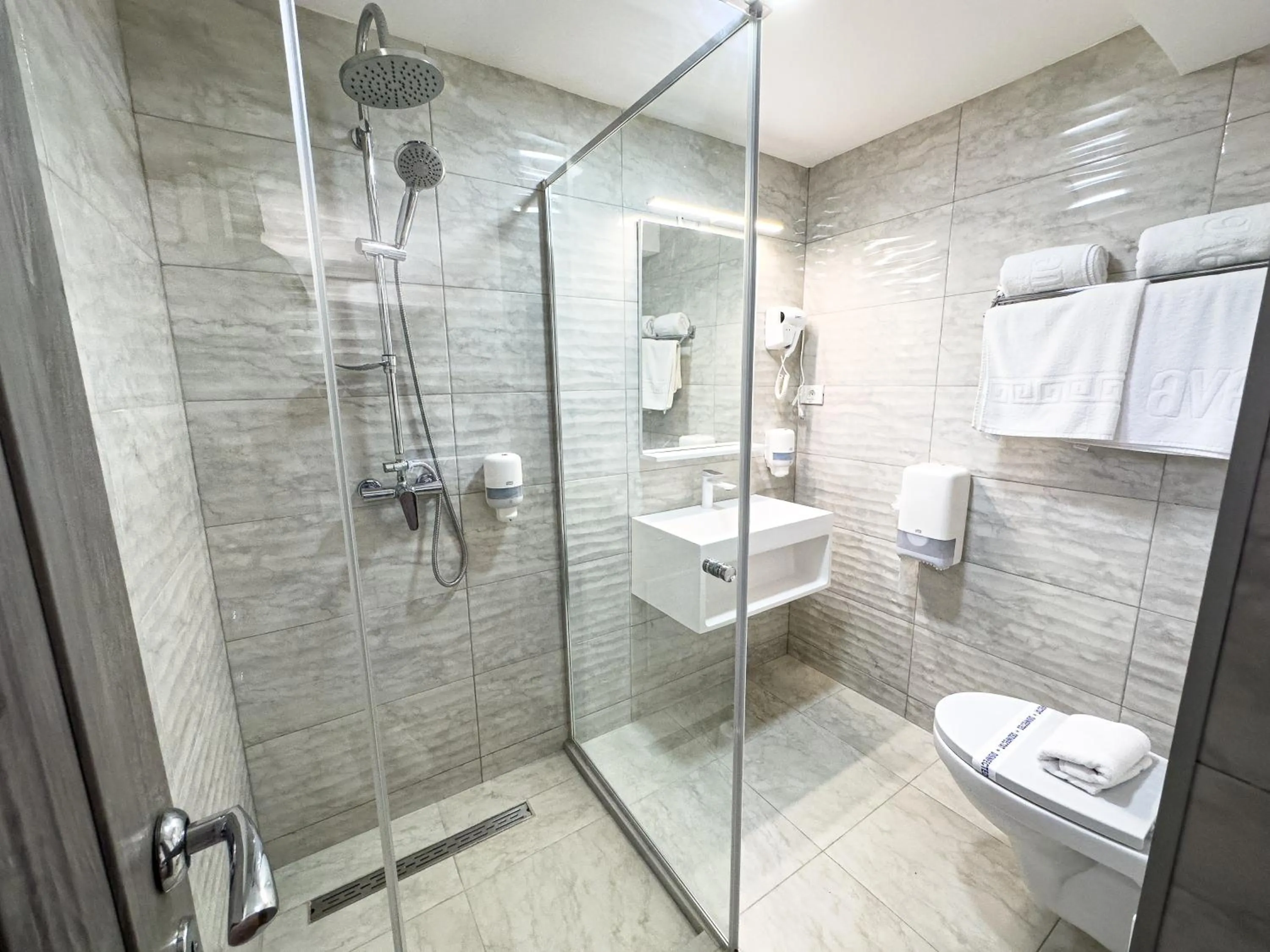 Bathroom in Avenue Venus - Avenue Hotels