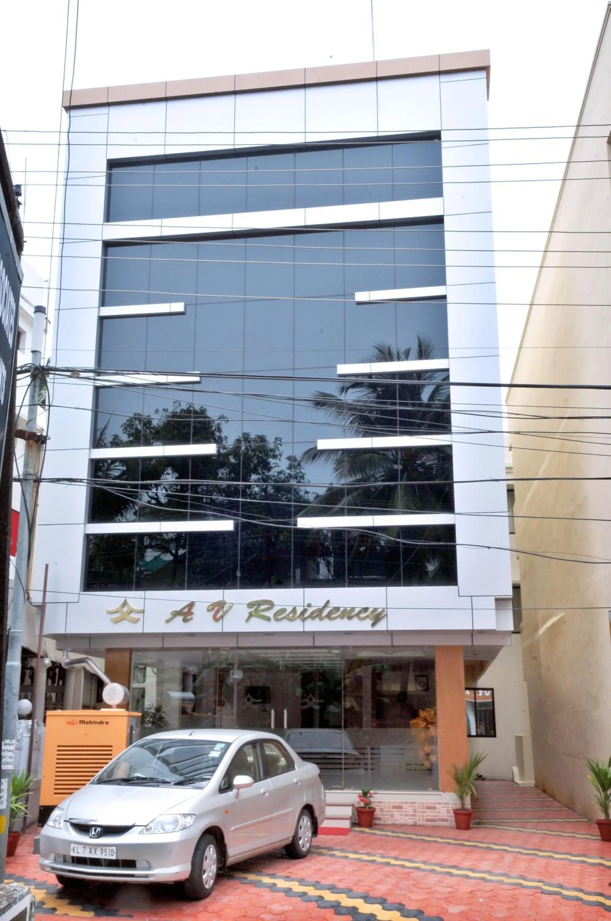 Facade/entrance in A V Residency