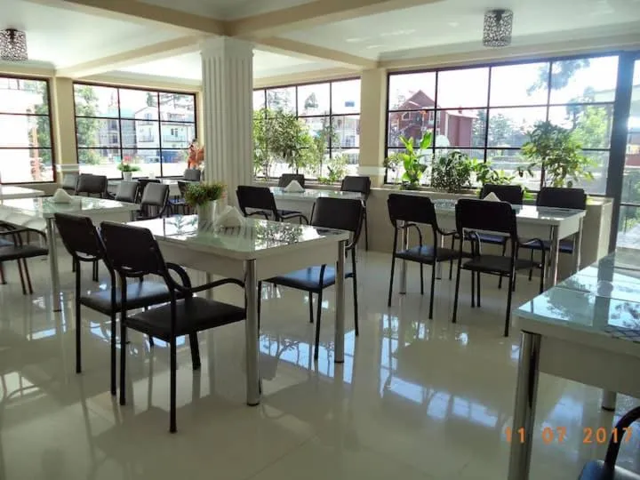 Restaurant/places to eat in Del Mar