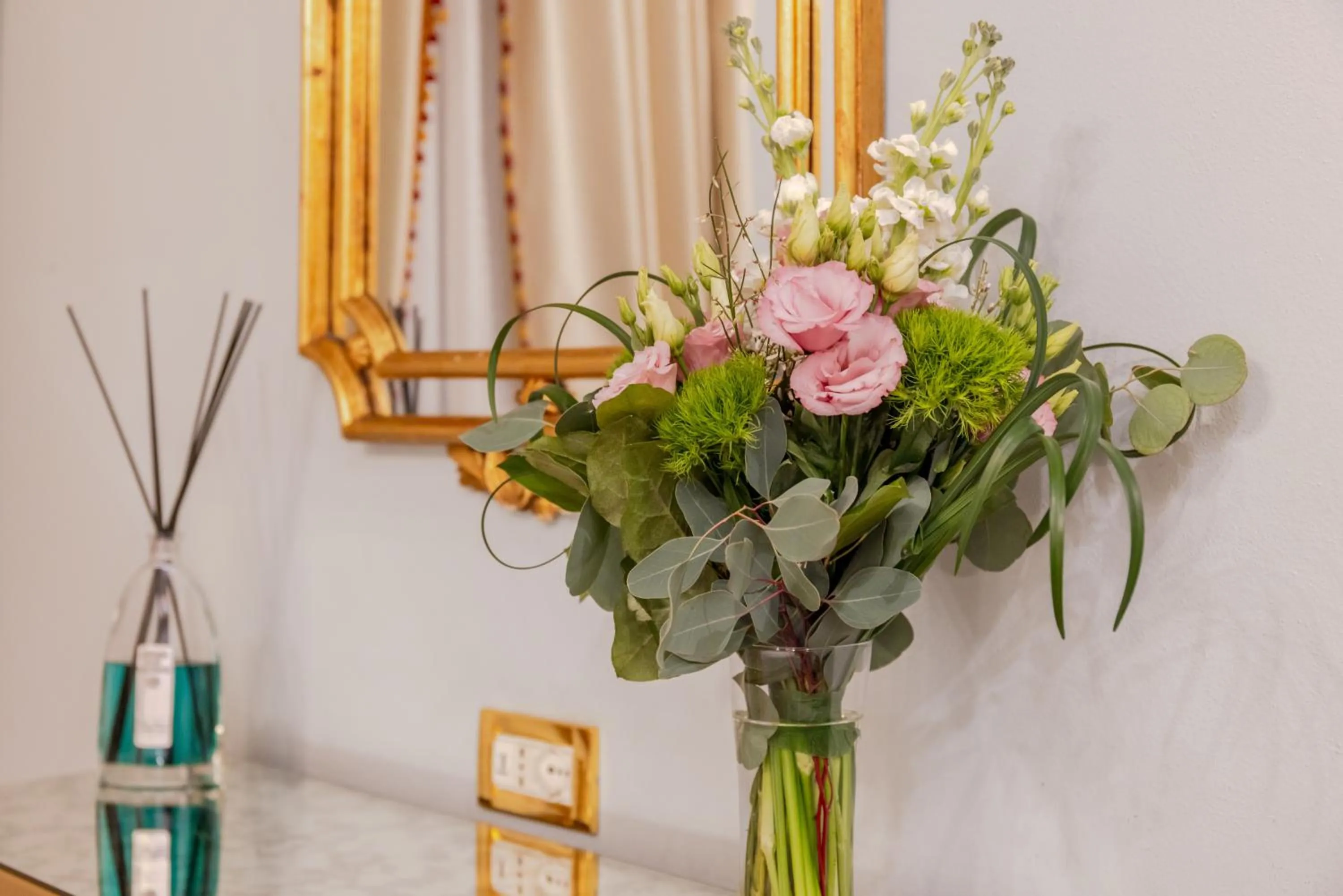 Decorative detail in Cà dell'arte Suite