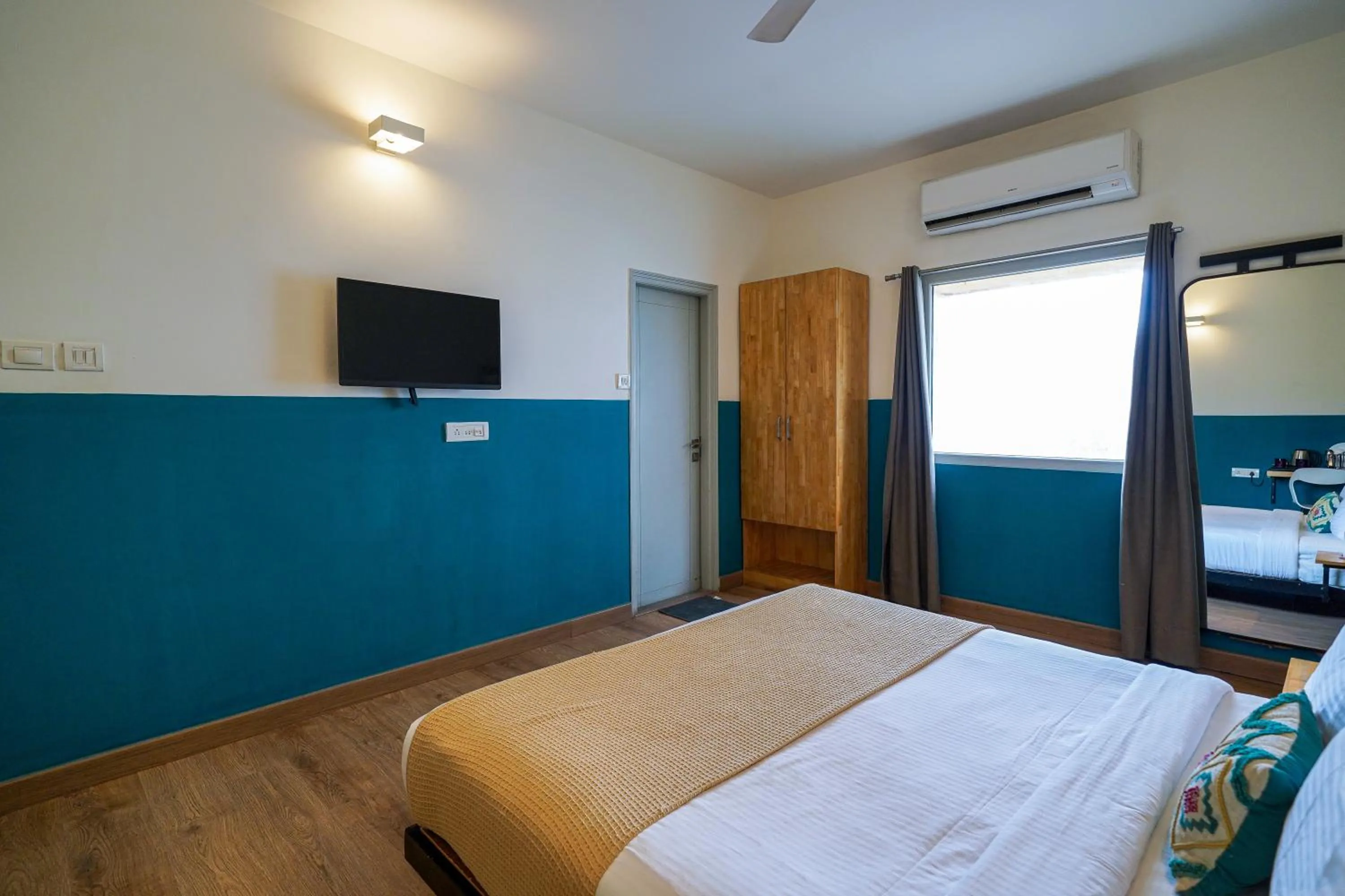 Bed in Olive Zip Koramangala 100Ft Road by Embassy Group