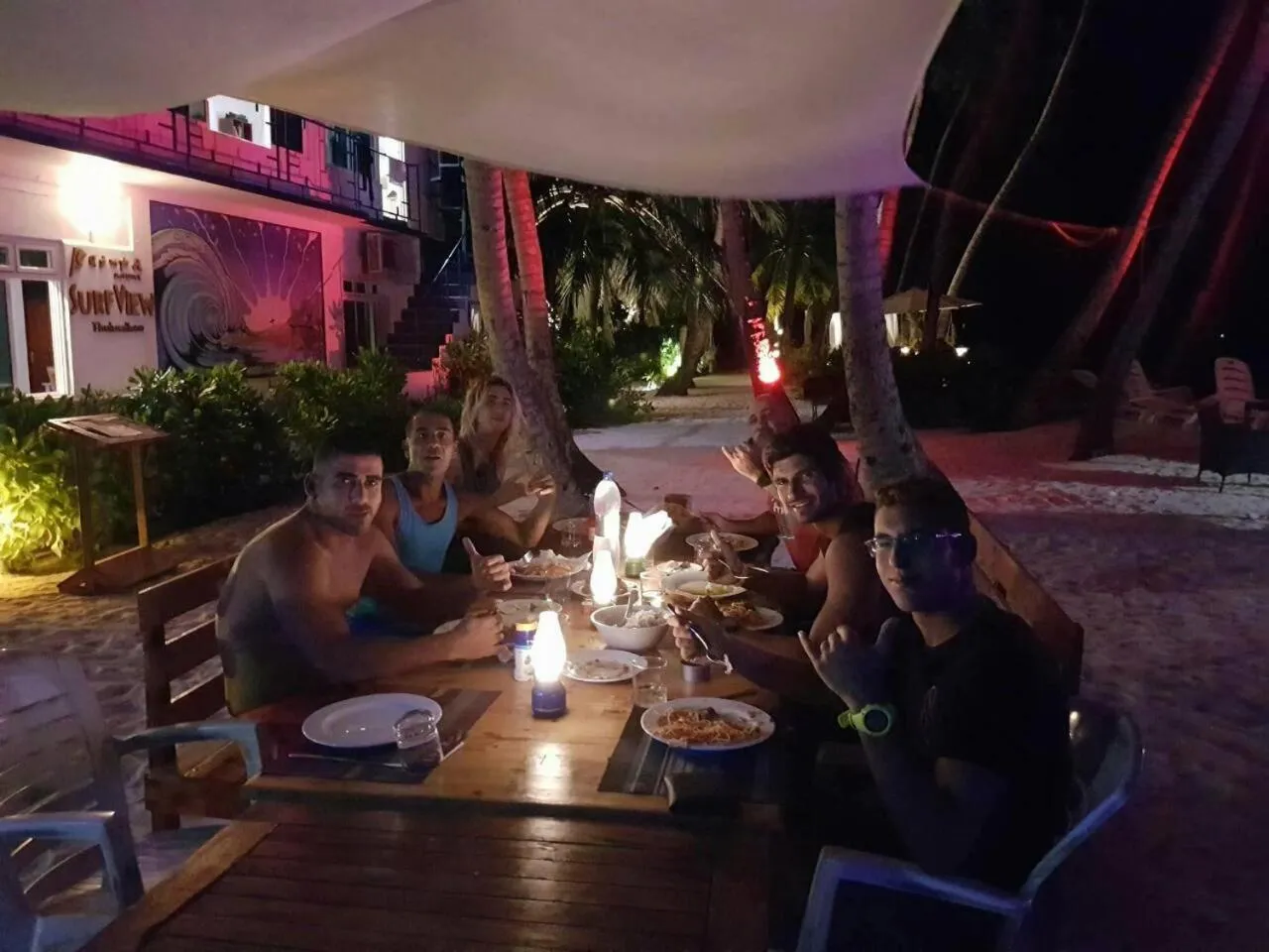Restaurant/places to eat in Batuta Maldives Fourson