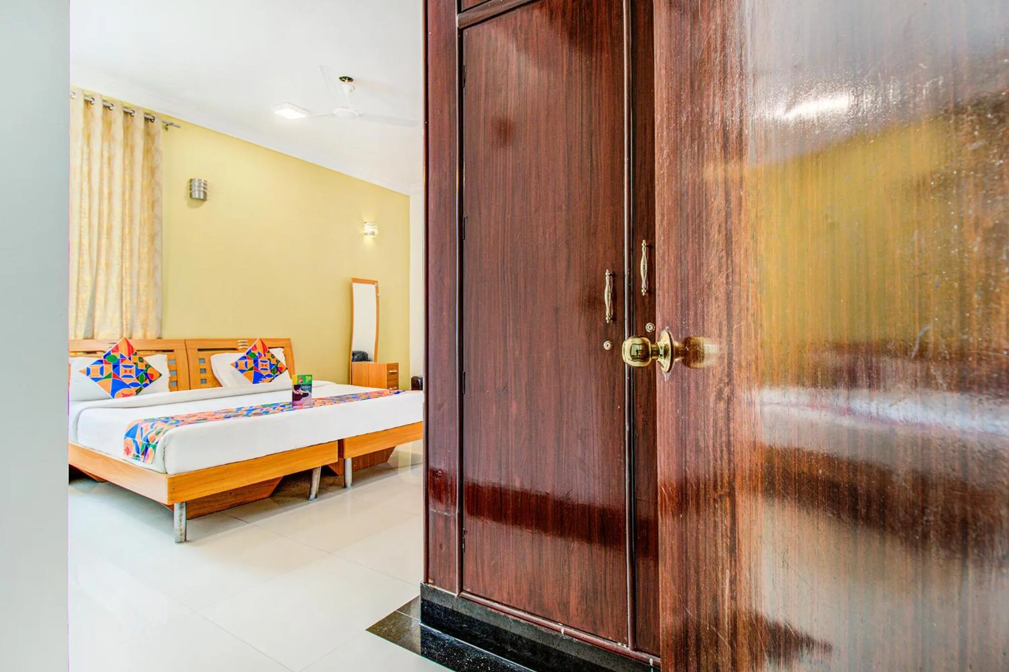 Bed in FabHotel Emara Grand - HAL Old Airport Road