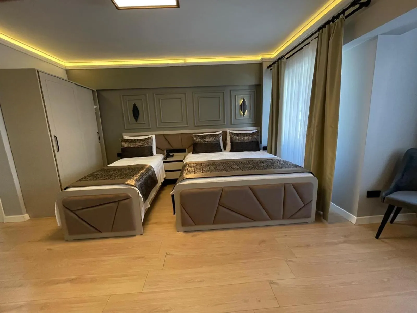 Photo of the whole room, Bed in Azra Sultan Hotel & Spa