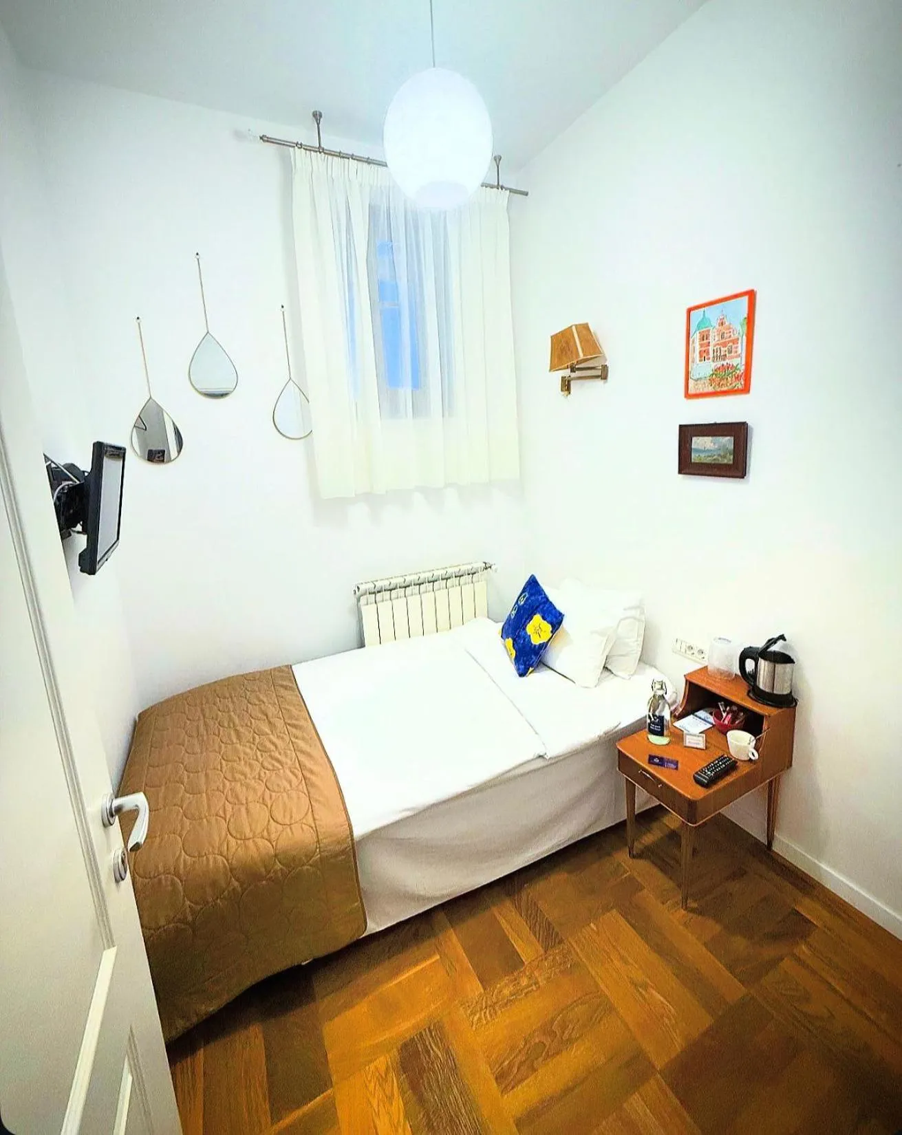 Bedroom, Bed in Nobel Boutique