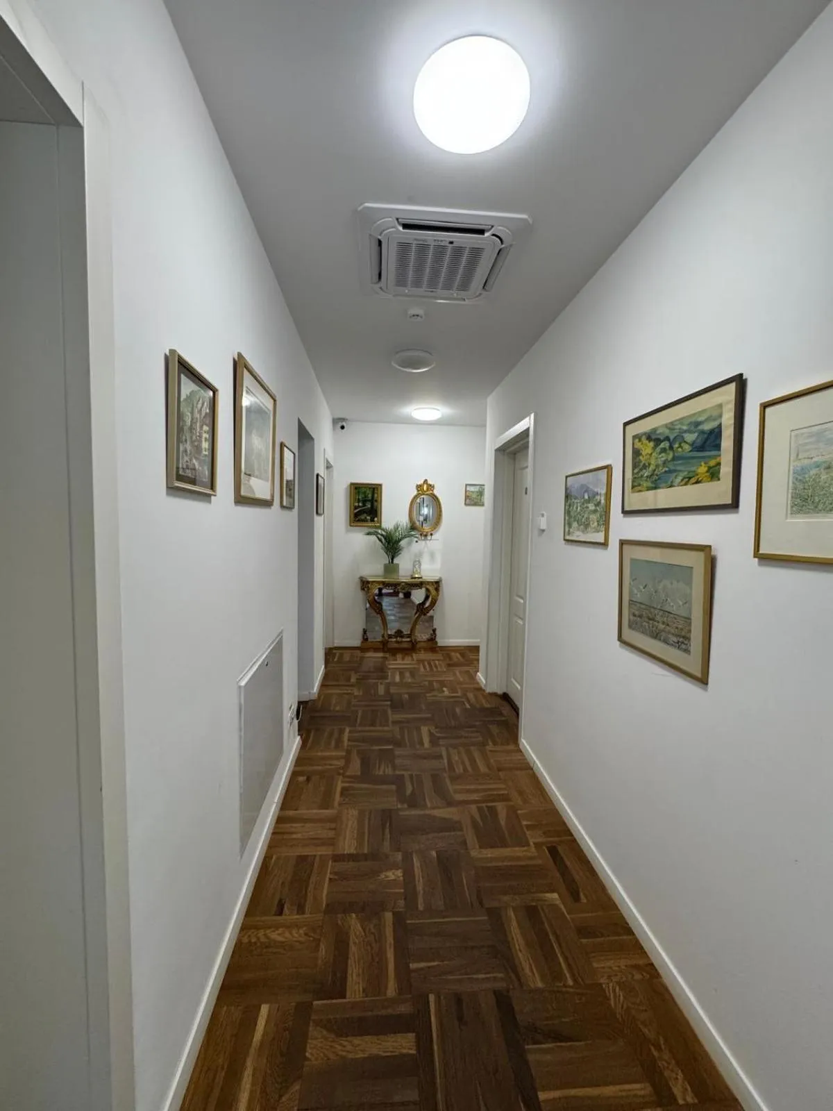 Floor plan in Nobel Boutique