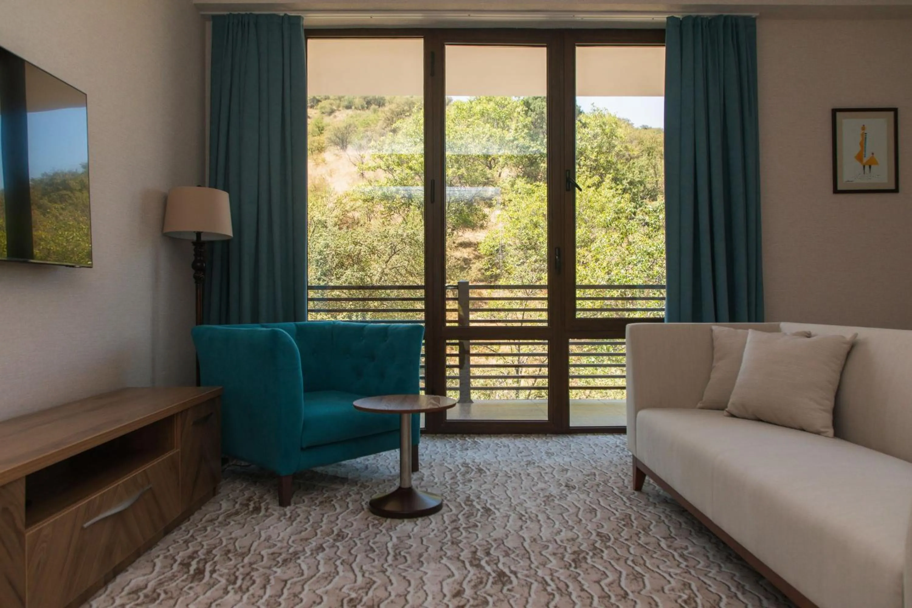 ARCHAZOR Mountain Resort