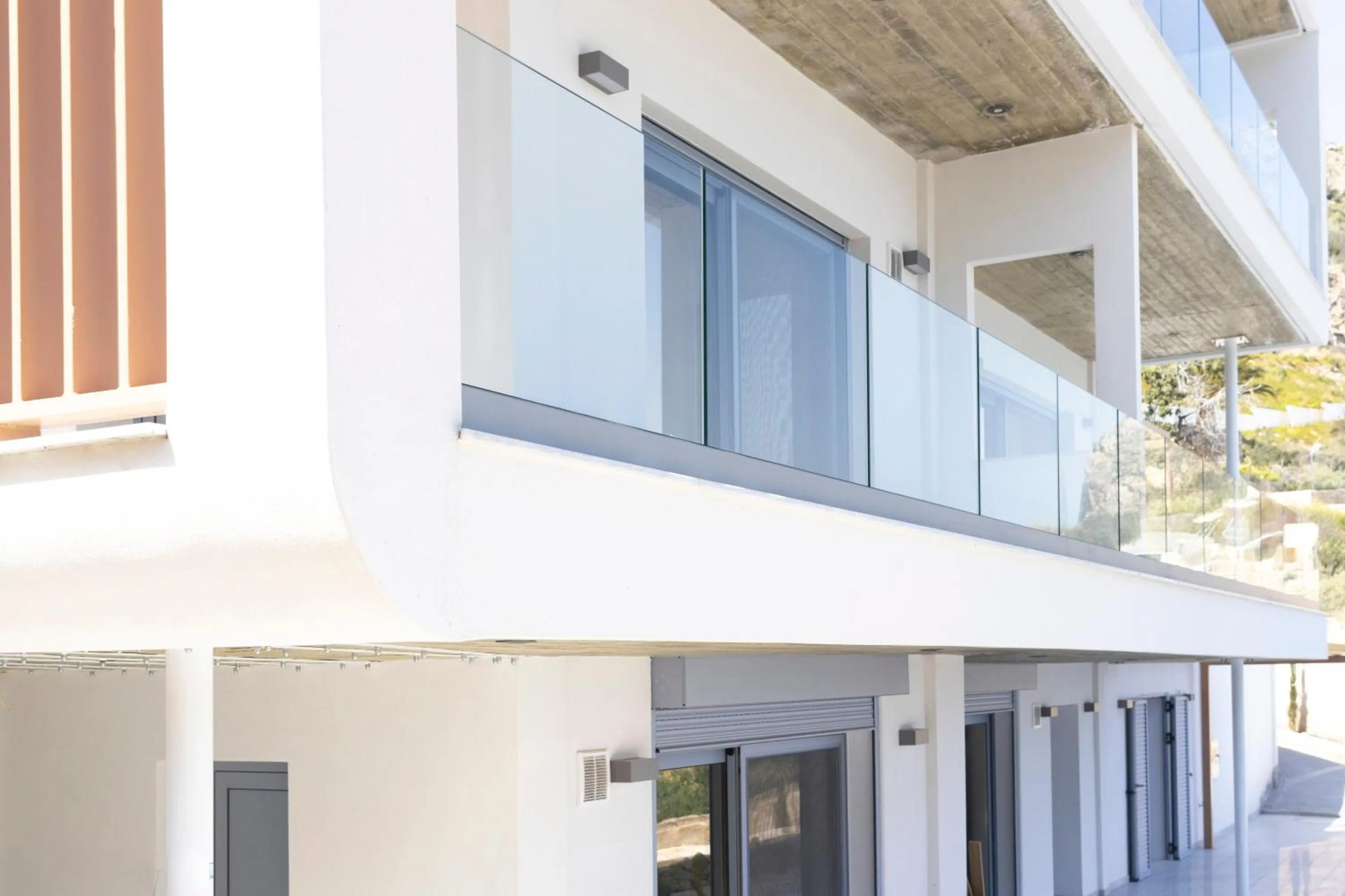 Property building in Anavalos