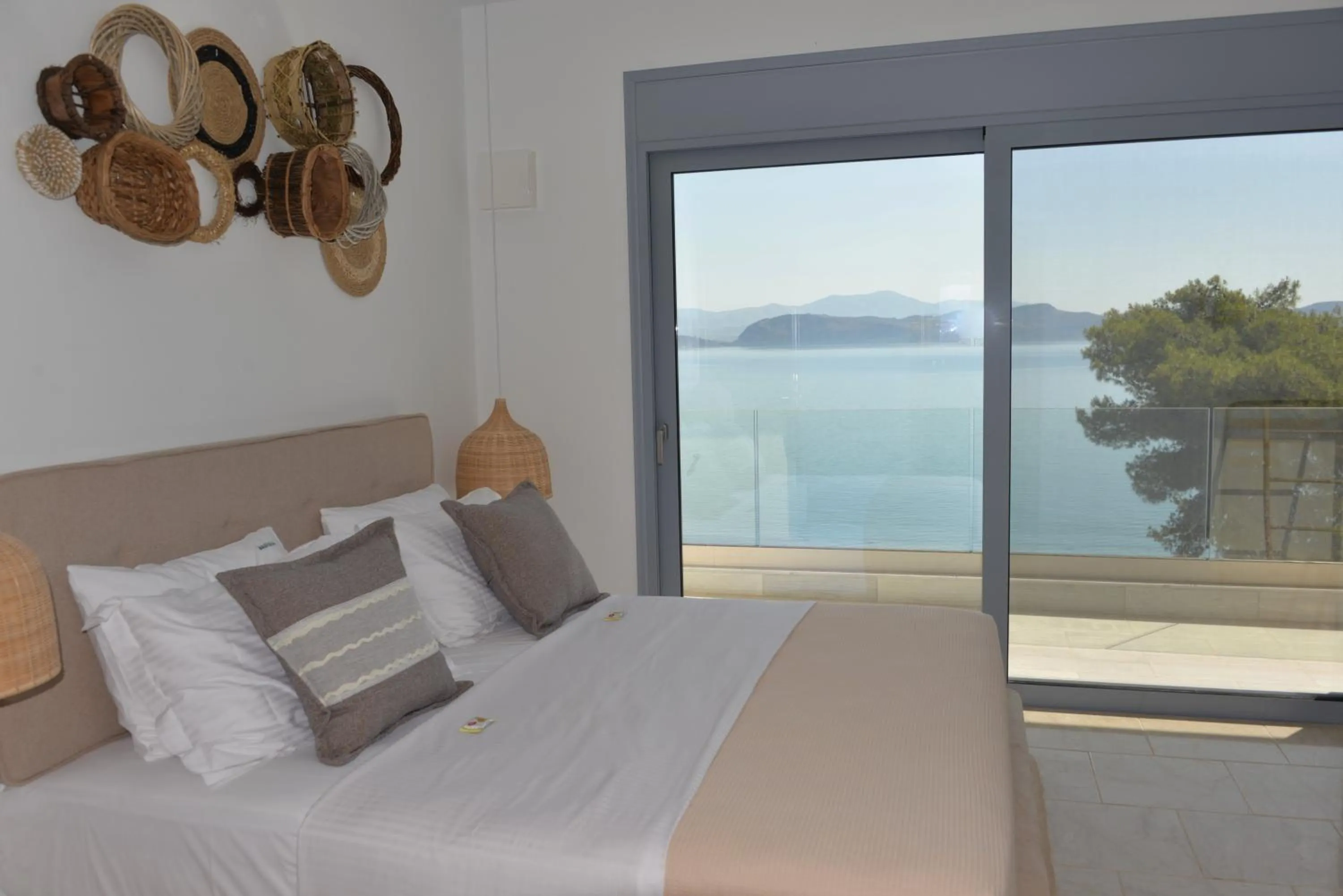 Sea view, Bed in Anavalos