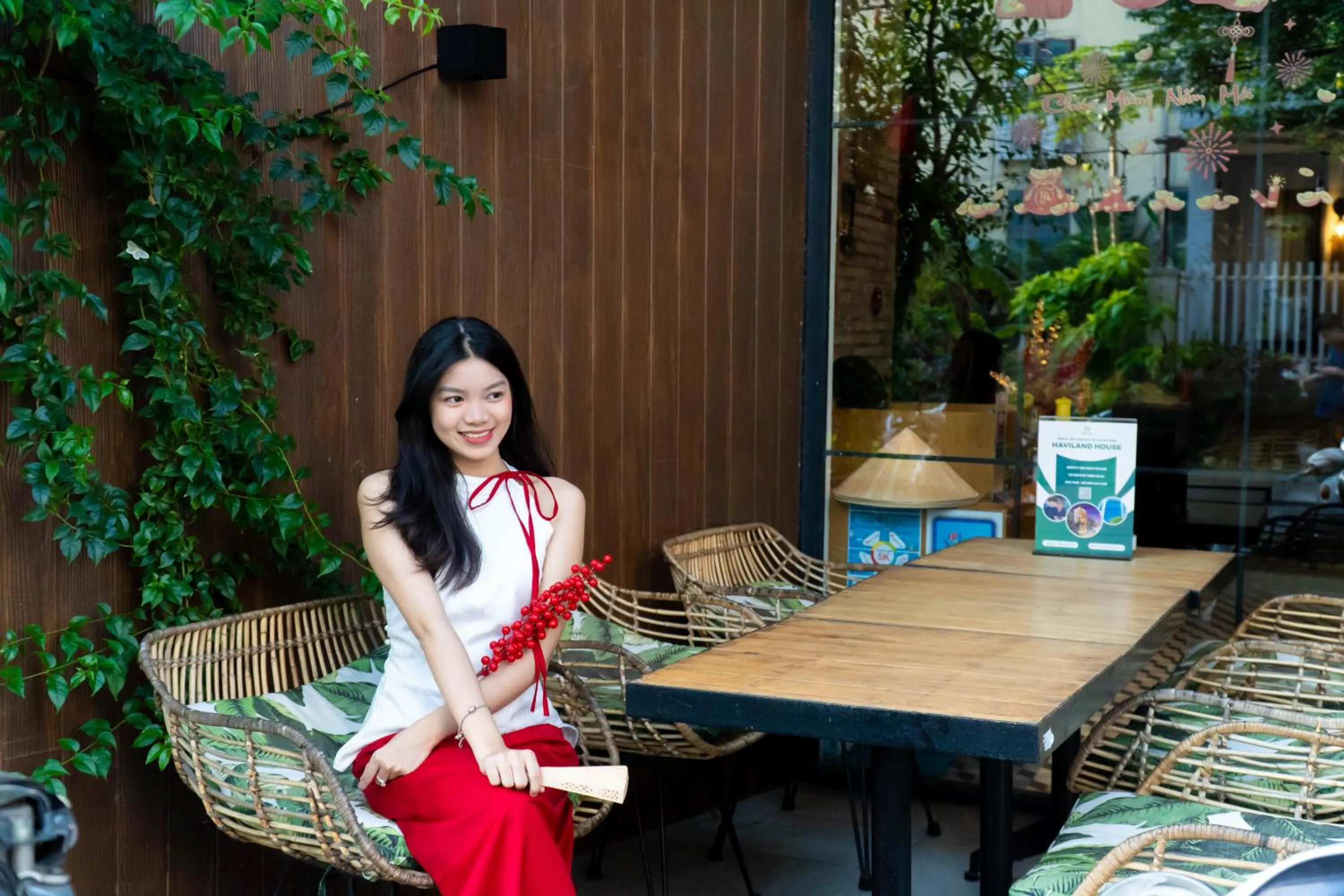 Facade/entrance in Seaforest Hotel by Haviland