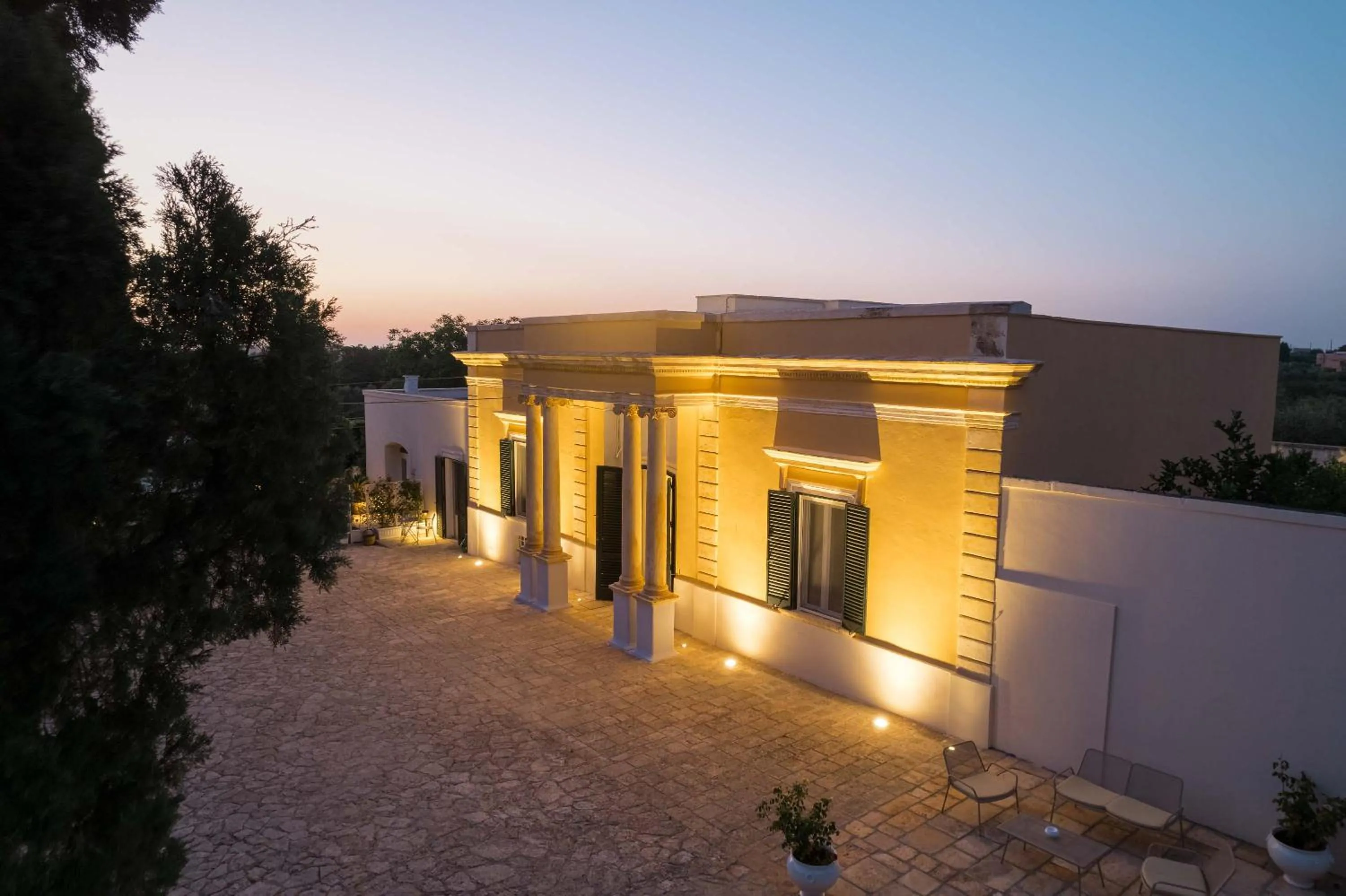 Property building in Villa Sardella