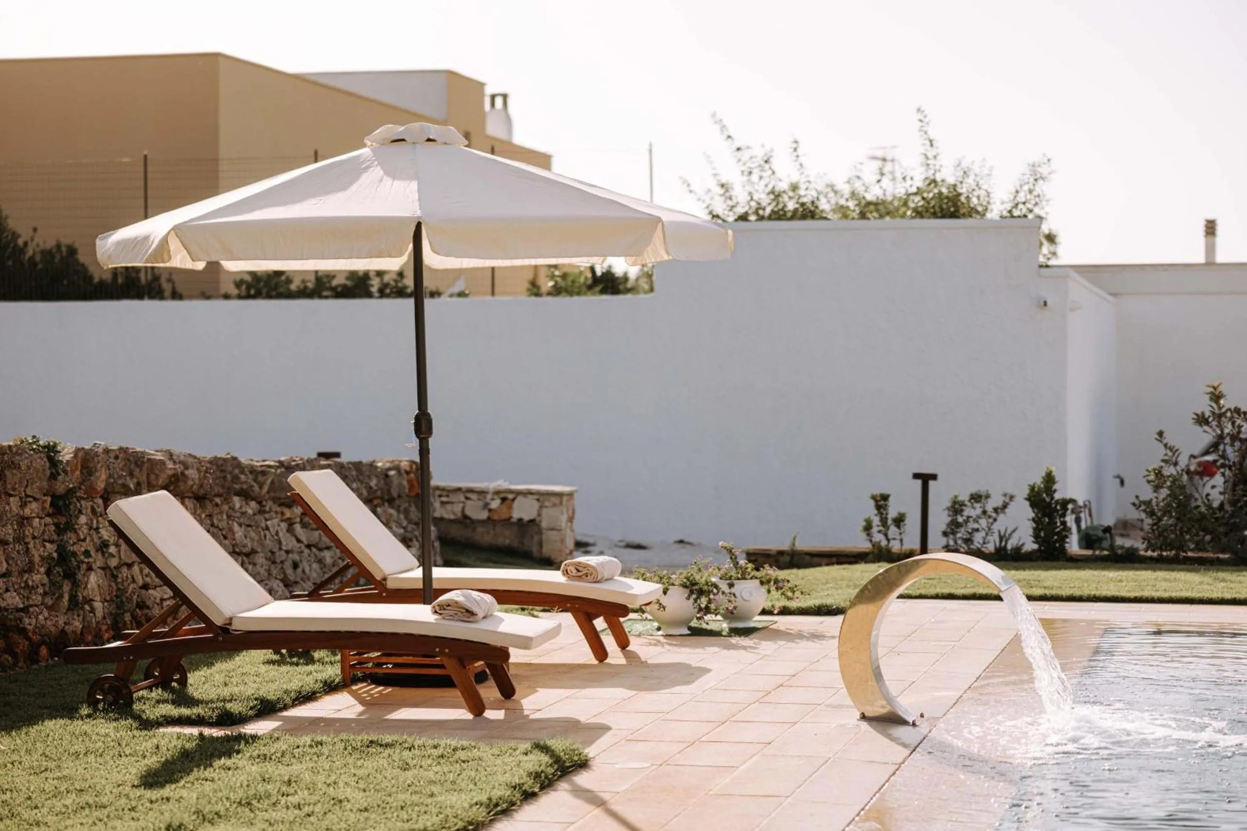 Pool view in Villa Sardella