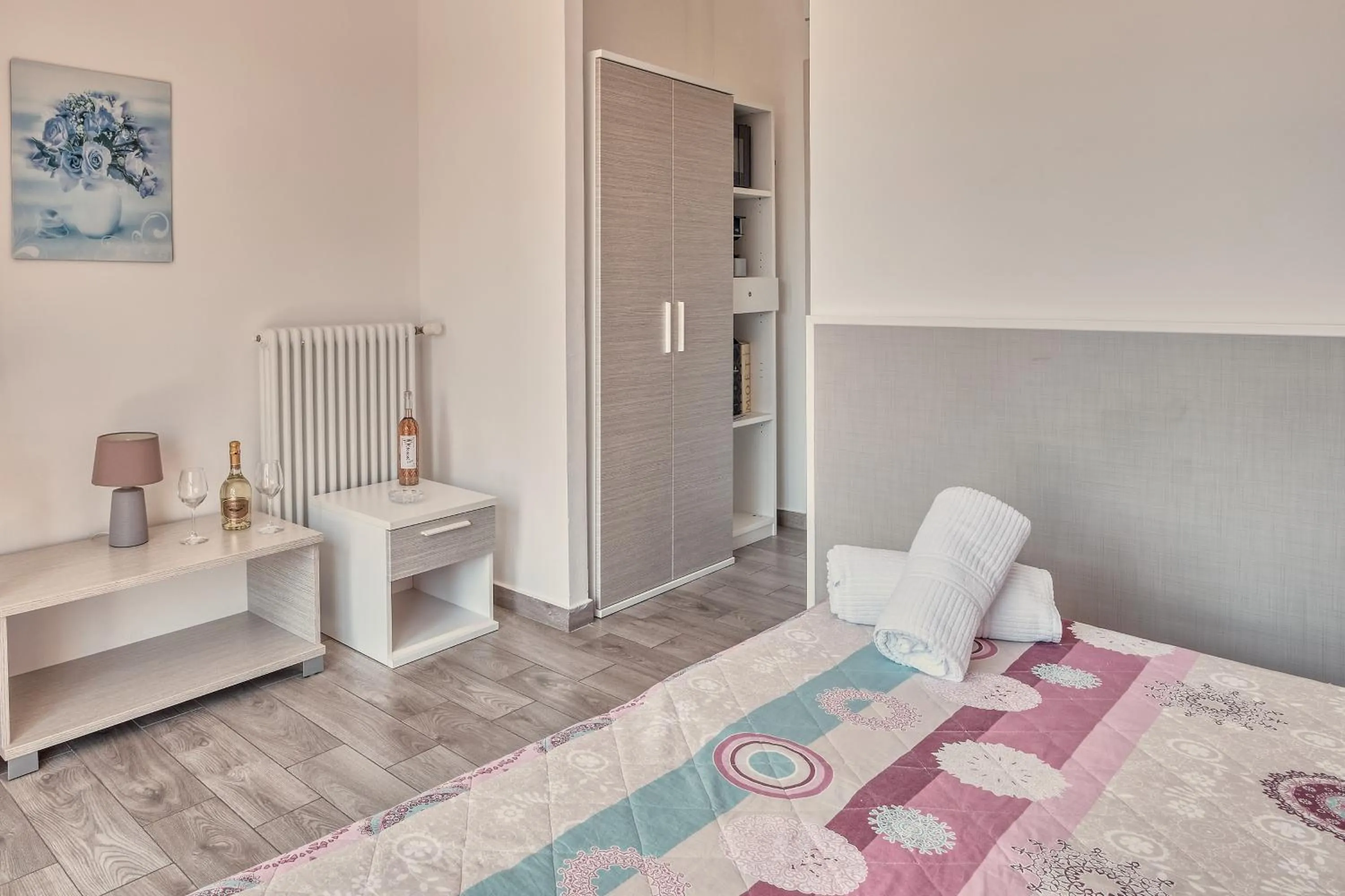 Bed in Hotel Astoria