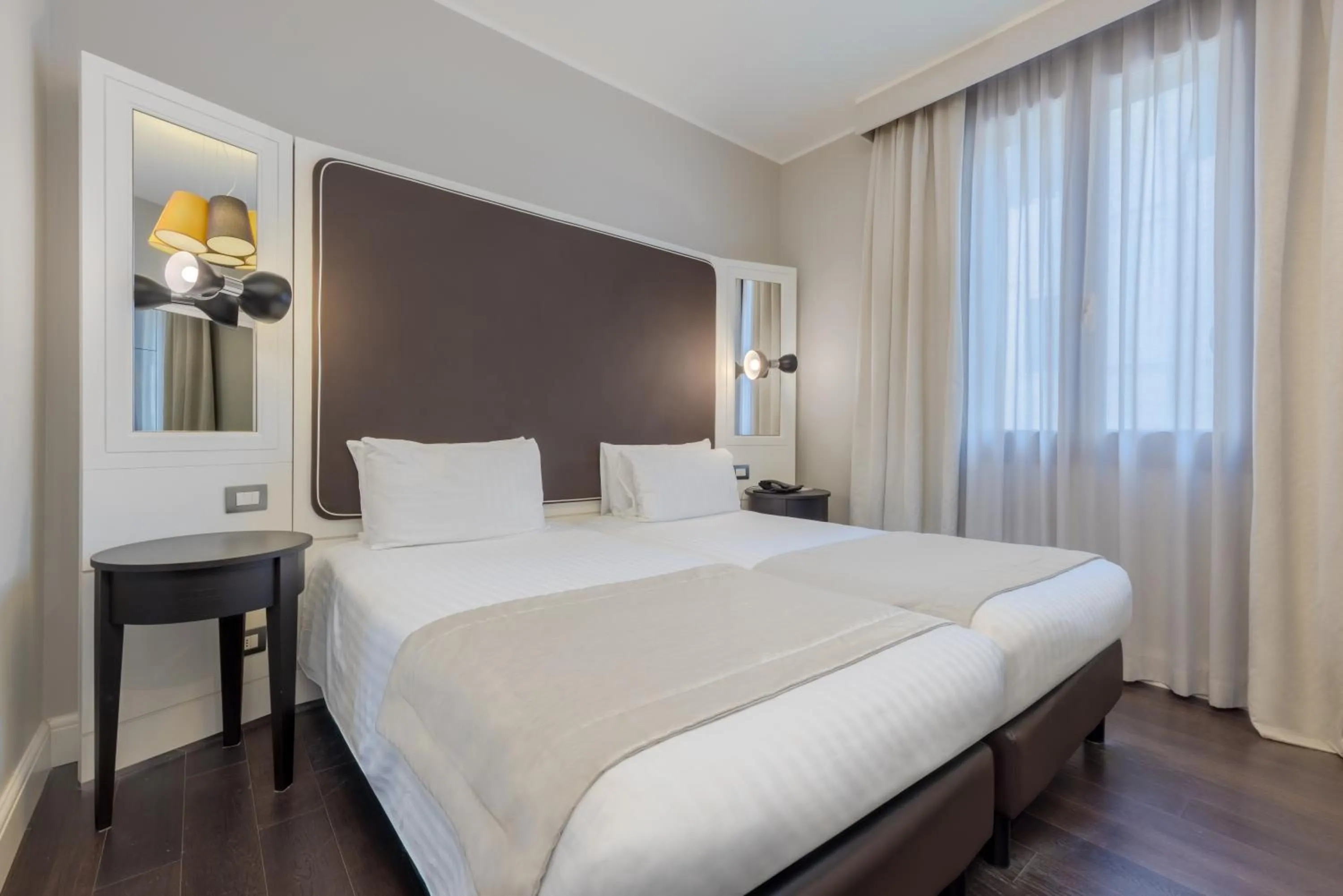 Bedroom, Bed in Hotel Grande Italia