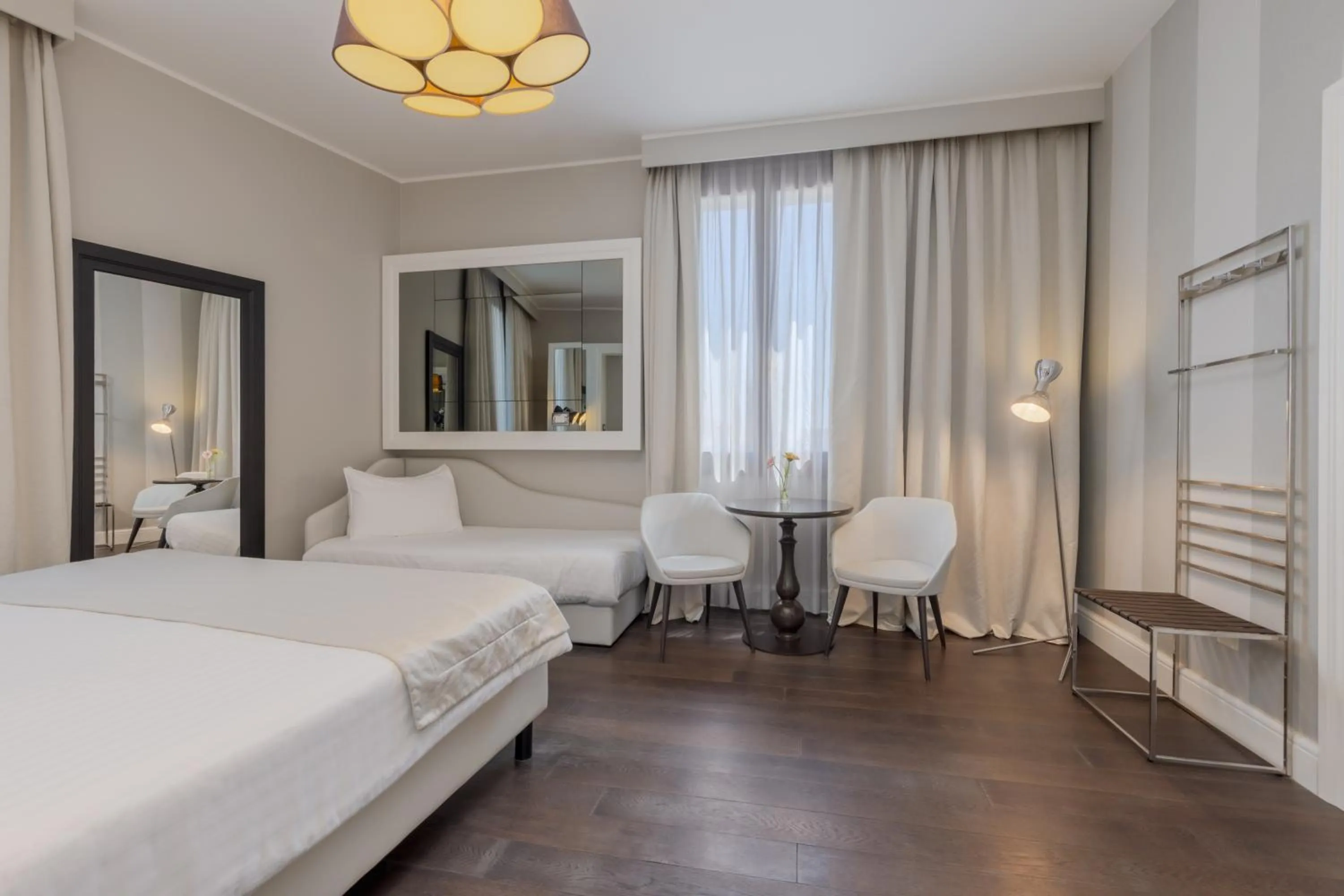 Photo of the whole room, Bed in Hotel Grande Italia